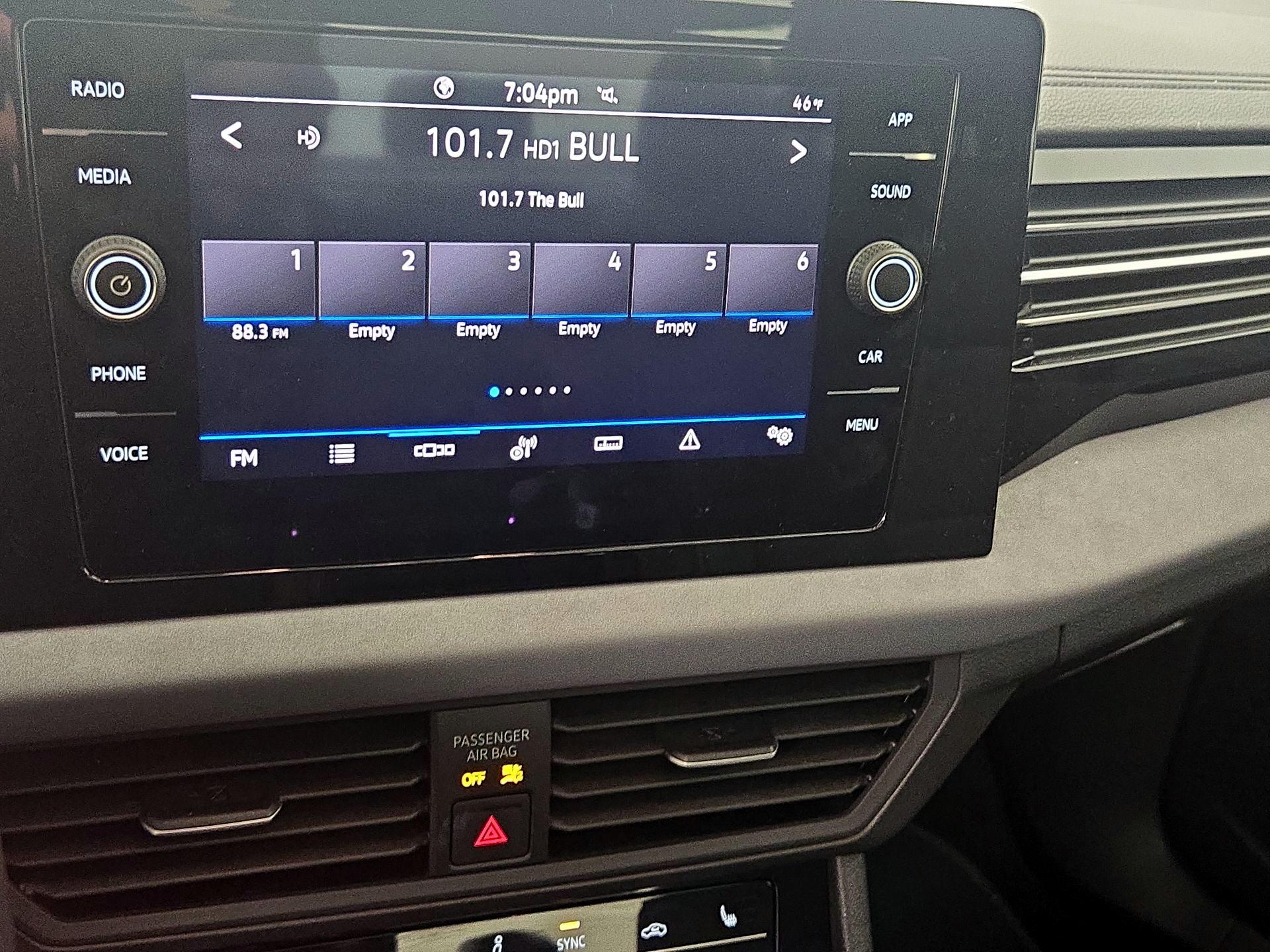 Thumbnail: 2025 Volkswagen Jetta - 16