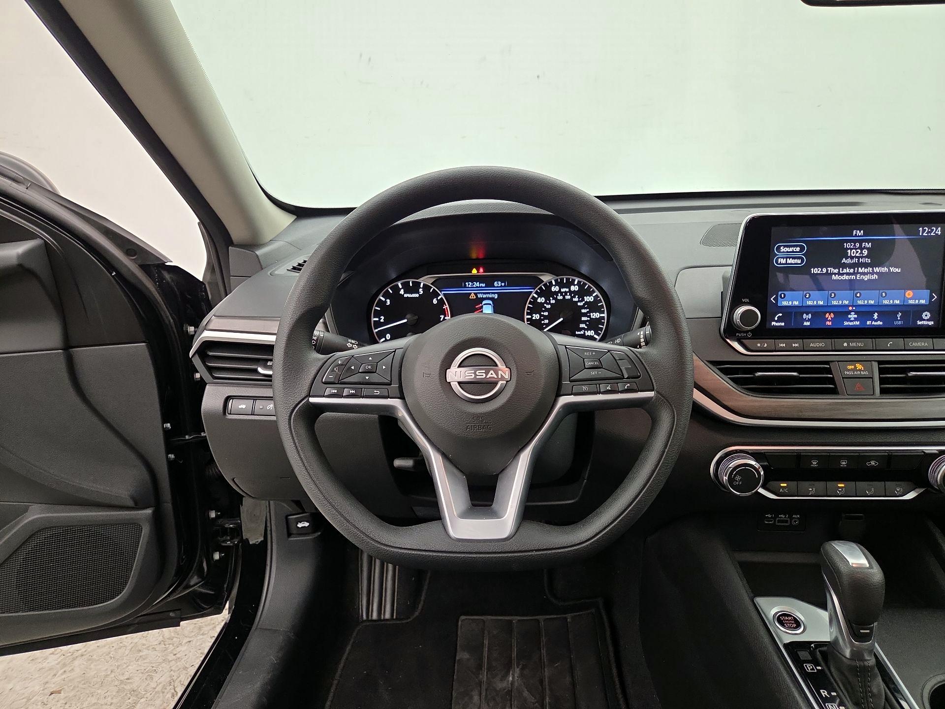 Thumbnail: 2025 Nissan Altima - 10