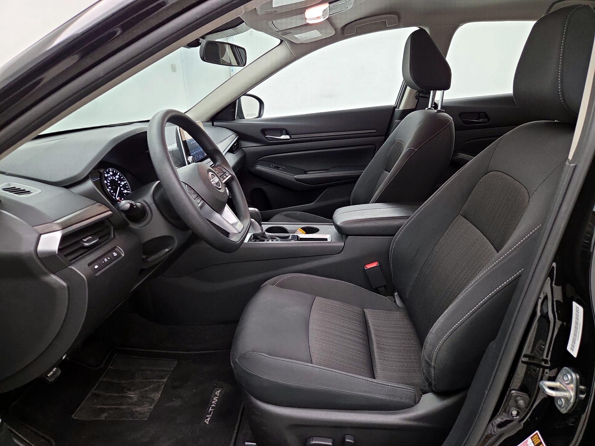 Thumbnail: 2025 Nissan Altima - 11