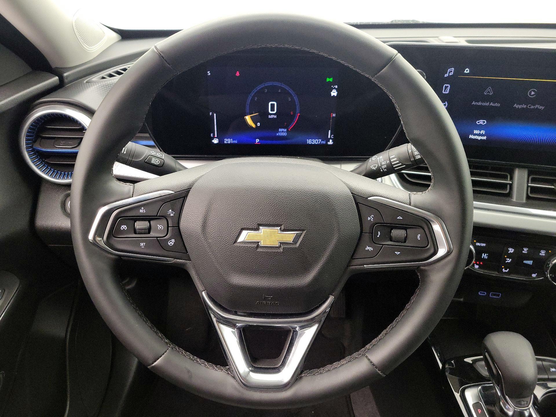 Thumbnail: 2025 Chevrolet Trax - 10