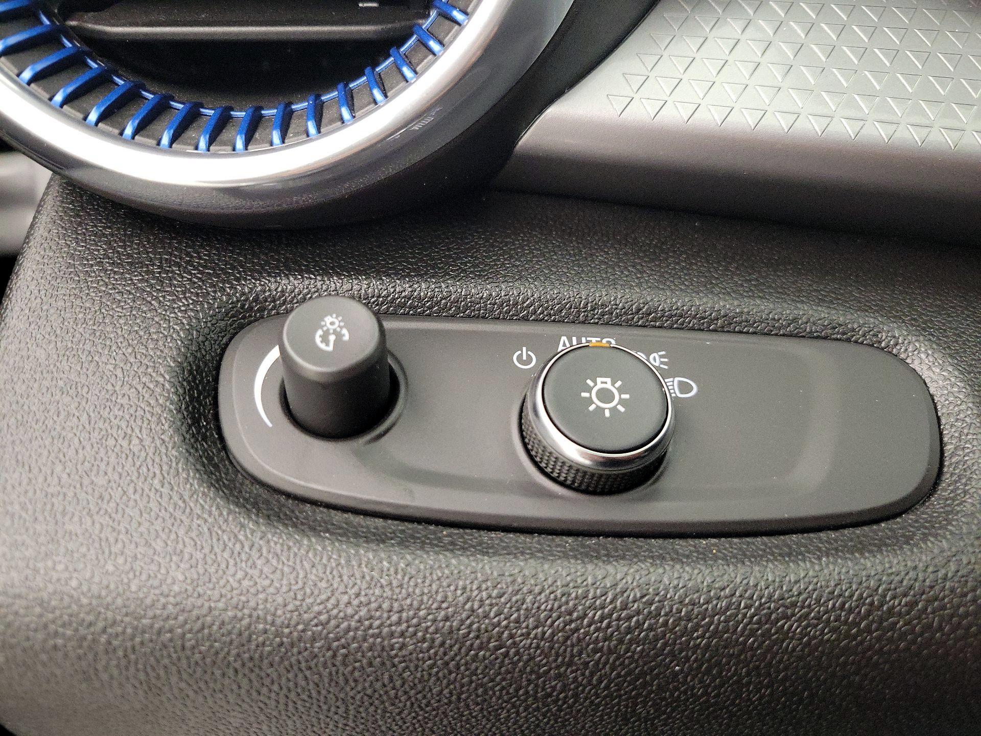 Thumbnail: 2025 Chevrolet Trax - 13