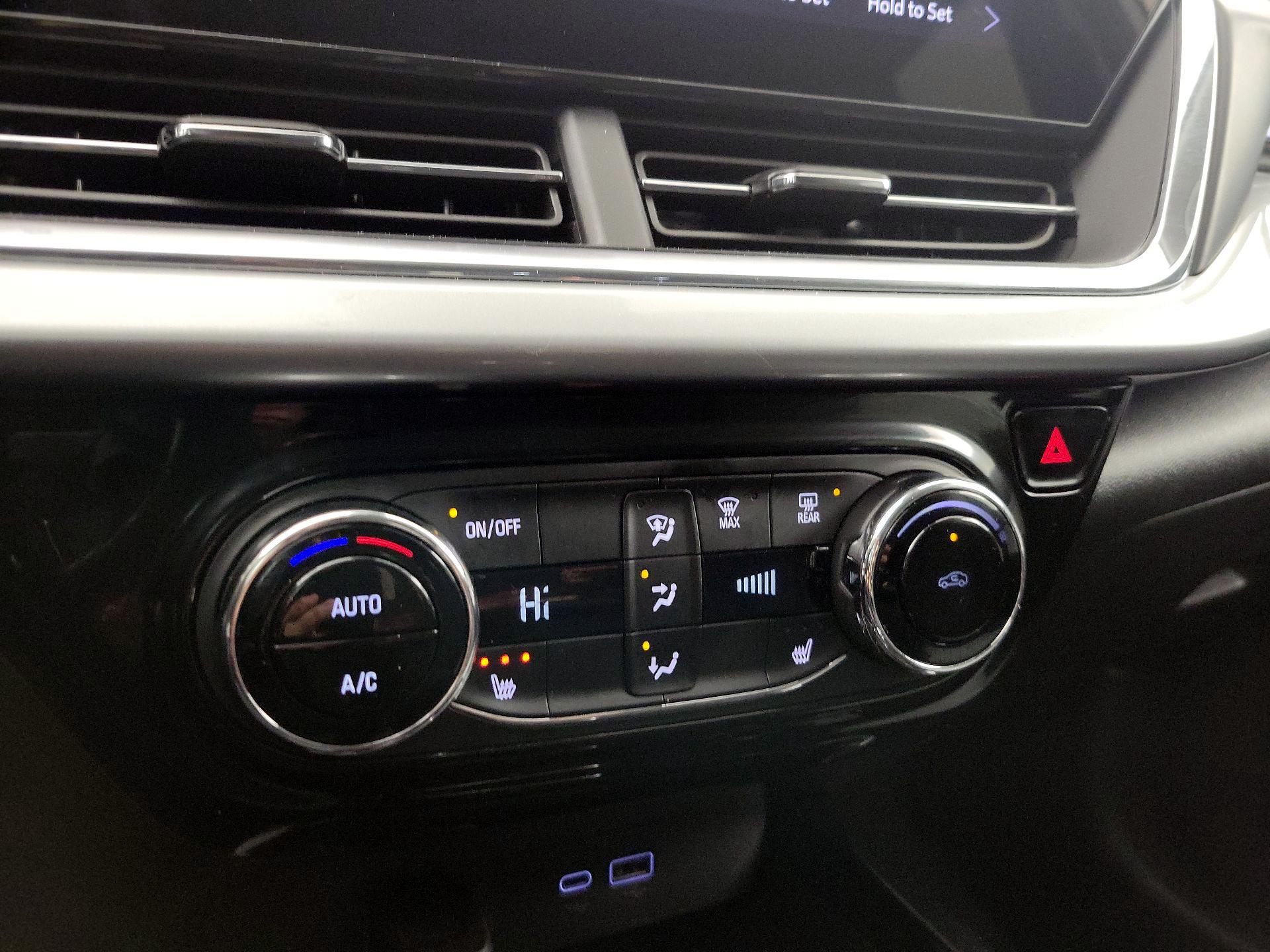 Thumbnail: 2025 Chevrolet Trax - 16