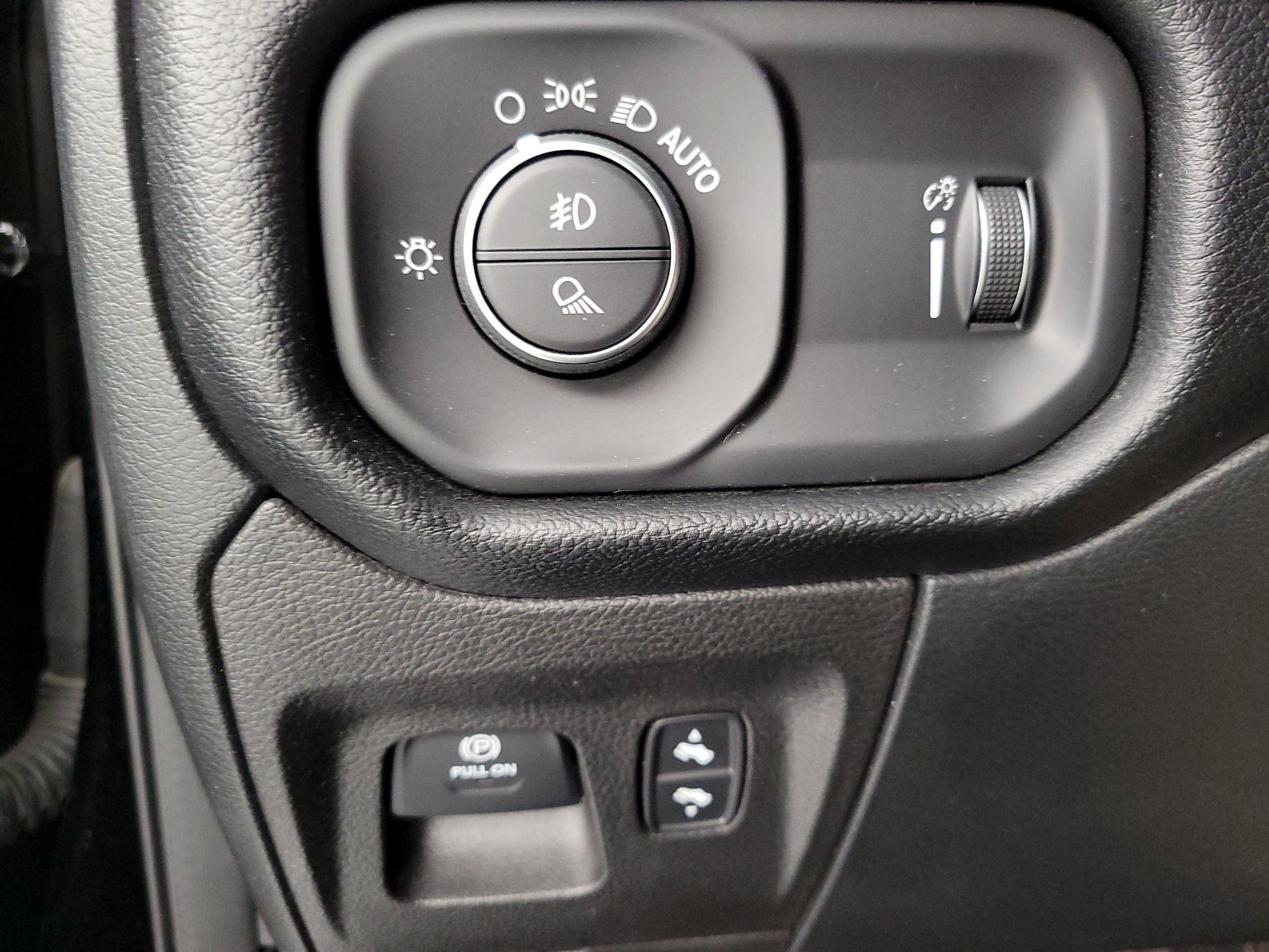 Thumbnail: 2022 RAM 1500 - 13