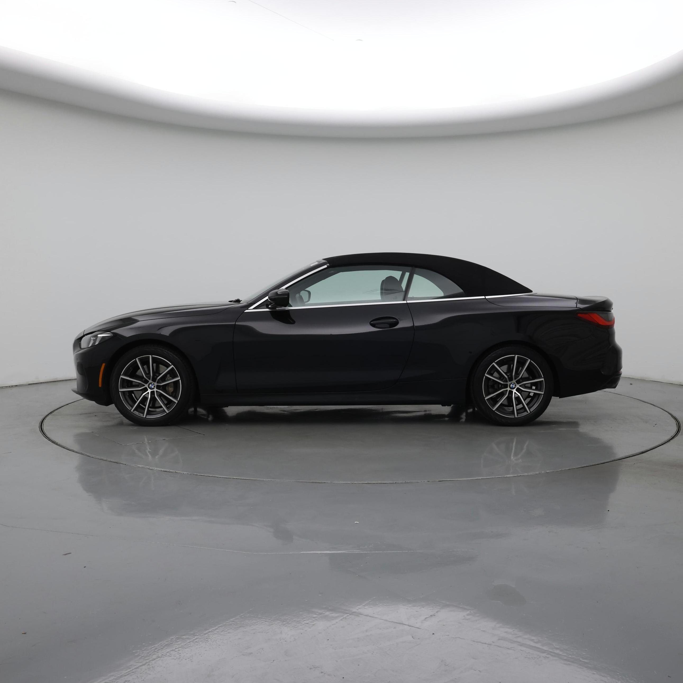 Thumbnail: 2025 BMW 4 Series - 3