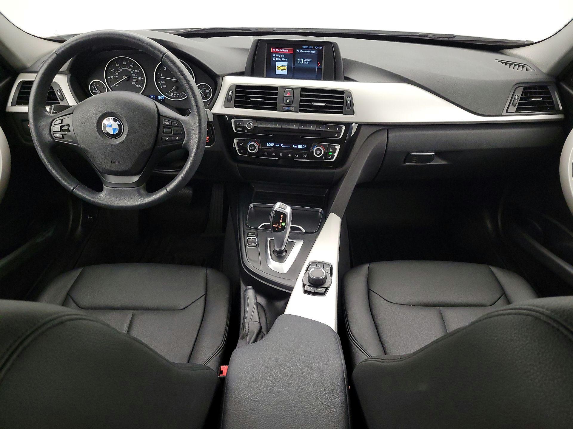 Thumbnail: 2018 BMW 3 Series - 9