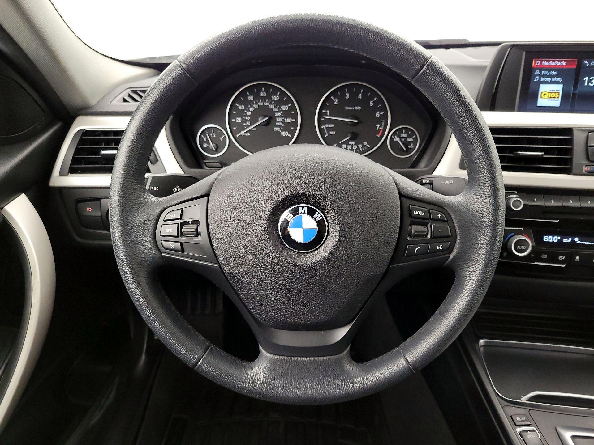 Thumbnail: 2018 BMW 3 Series - 10