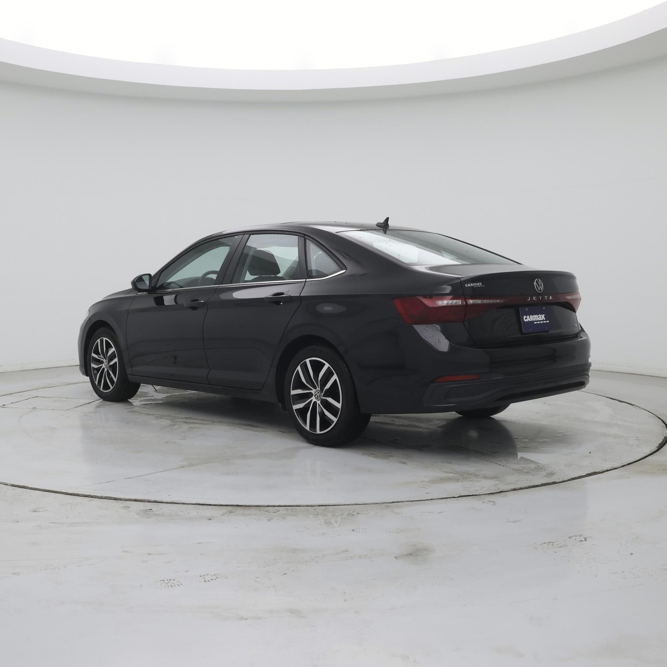 Thumbnail: 2025 Volkswagen Jetta - 2