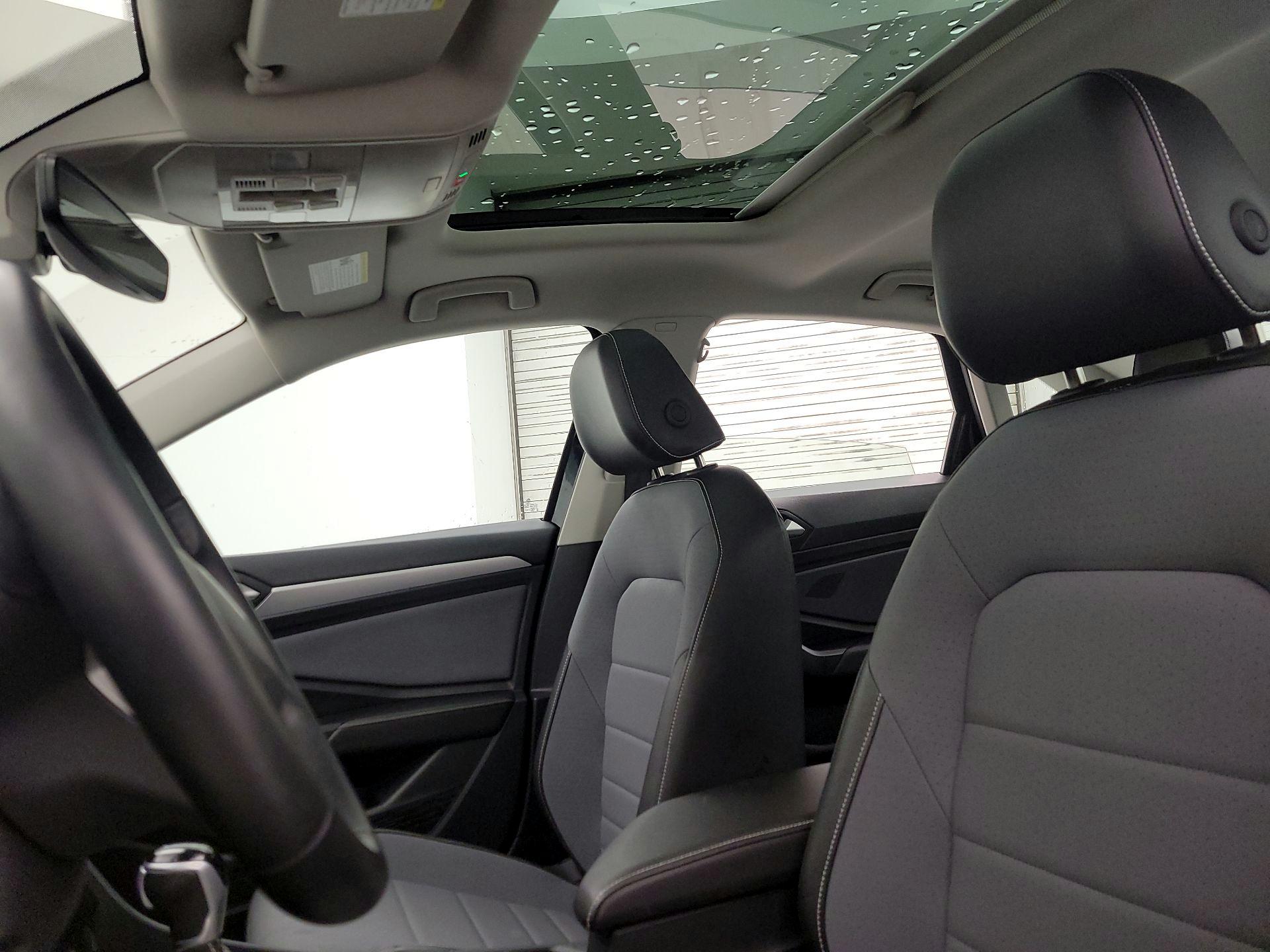 Thumbnail: 2025 Volkswagen Jetta - 19