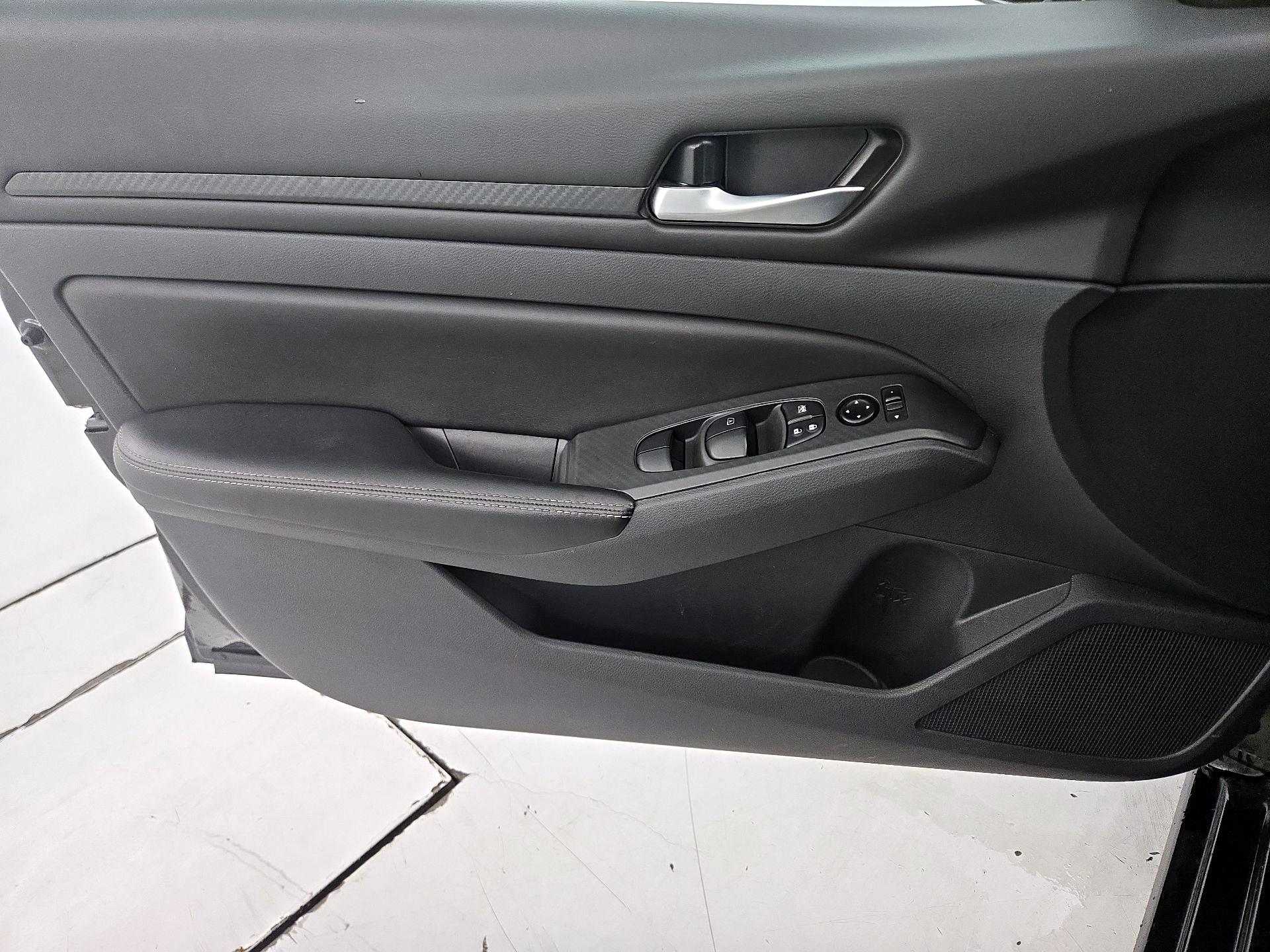 Thumbnail: 2025 Nissan Altima - 12