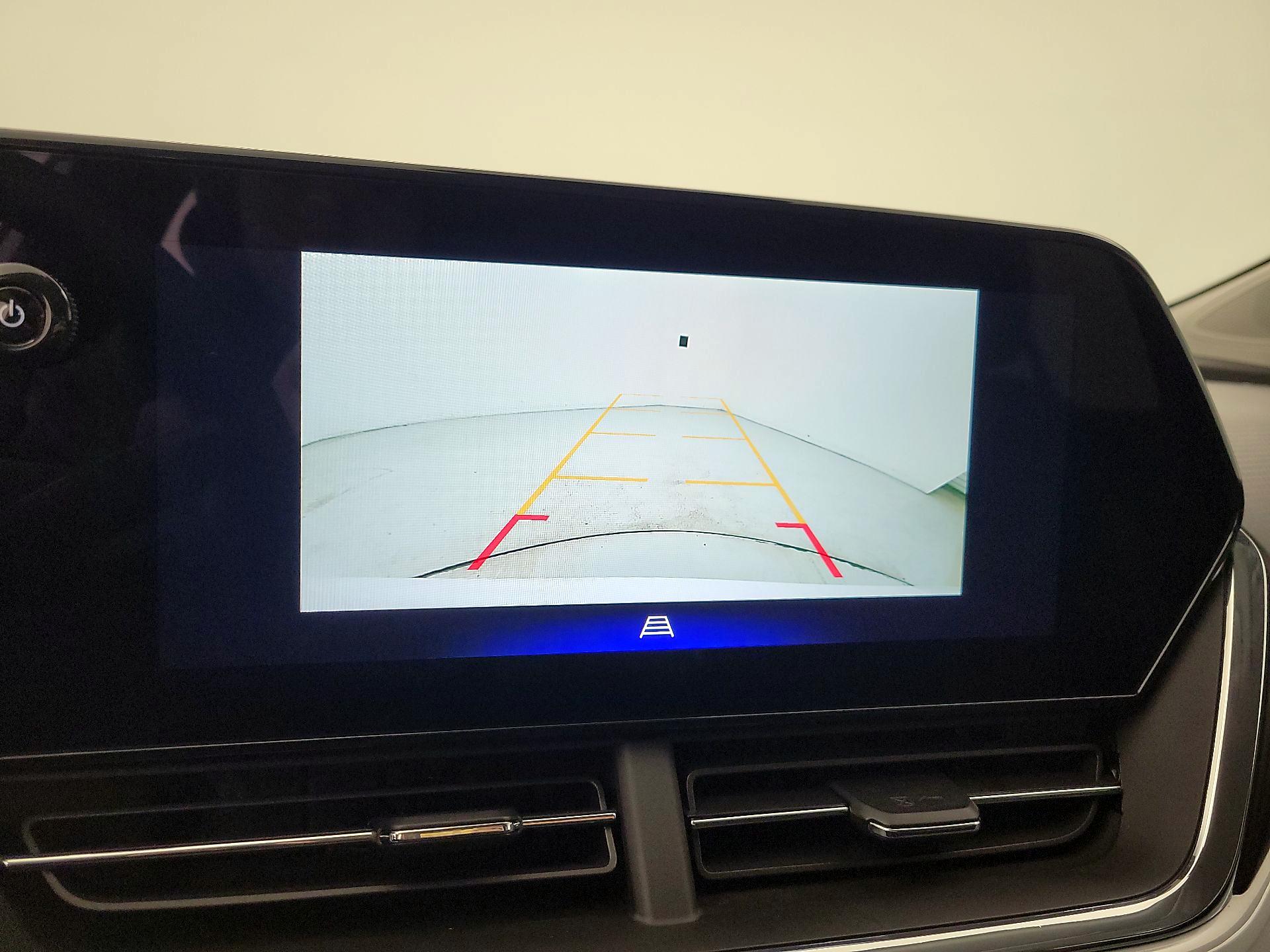 Thumbnail: 2025 Chevrolet Trax - 14