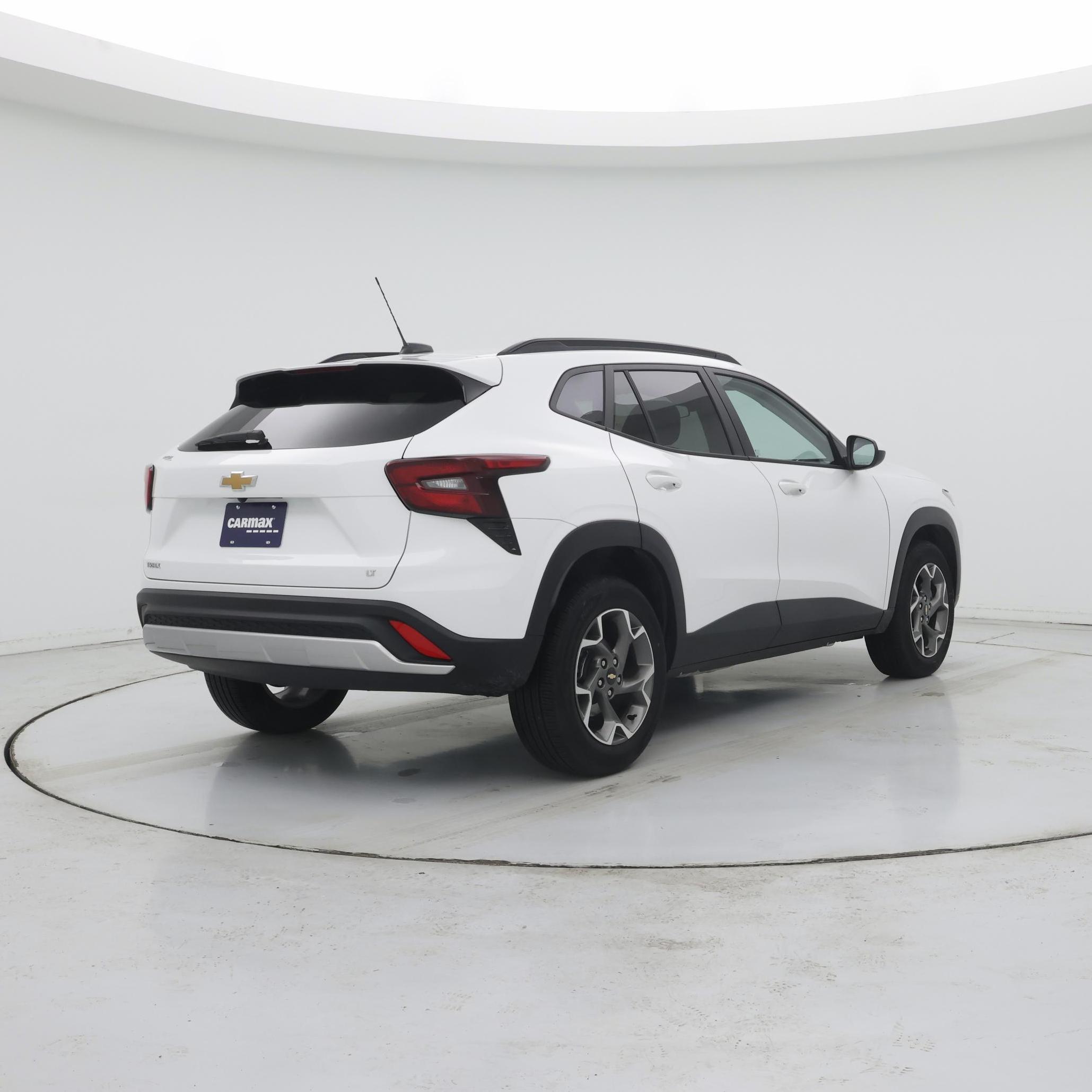 Thumbnail: 2025 Chevrolet Trax - 8