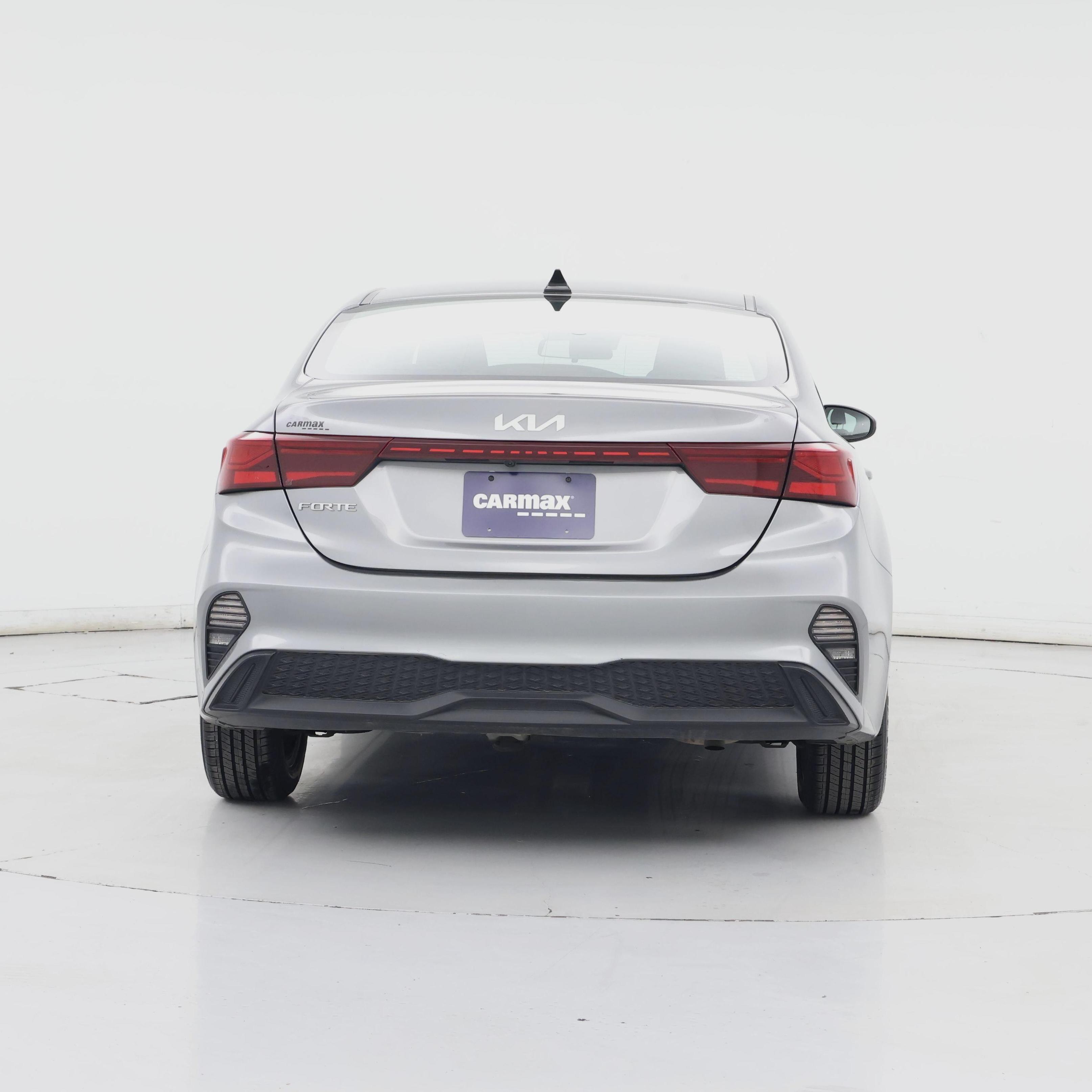 Thumbnail: 2024 Kia Forte - 6