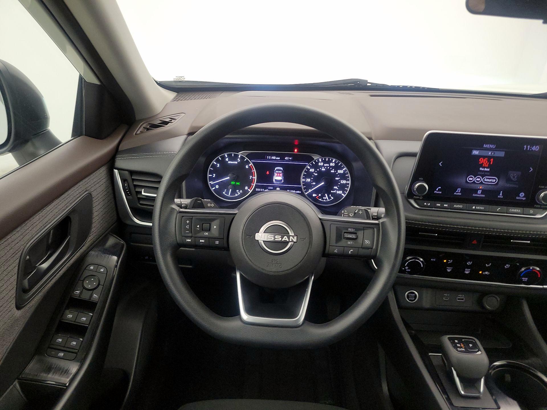 Thumbnail: 2023 Nissan Rogue - 10