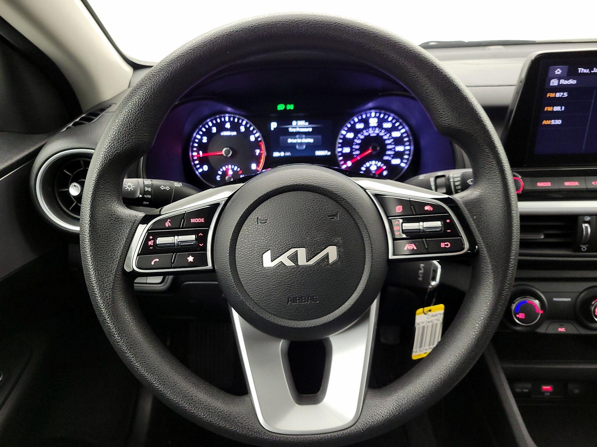 Thumbnail: 2024 Kia Forte - 10