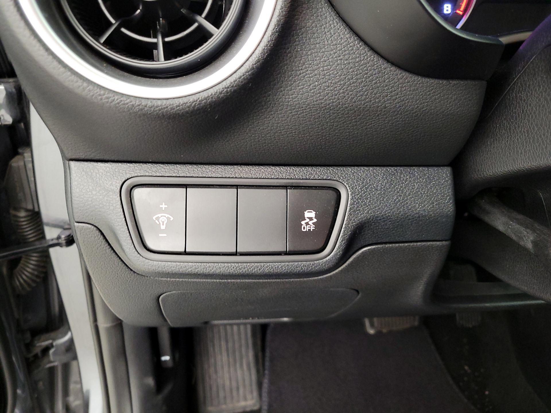 Thumbnail: 2024 Kia Forte - 13