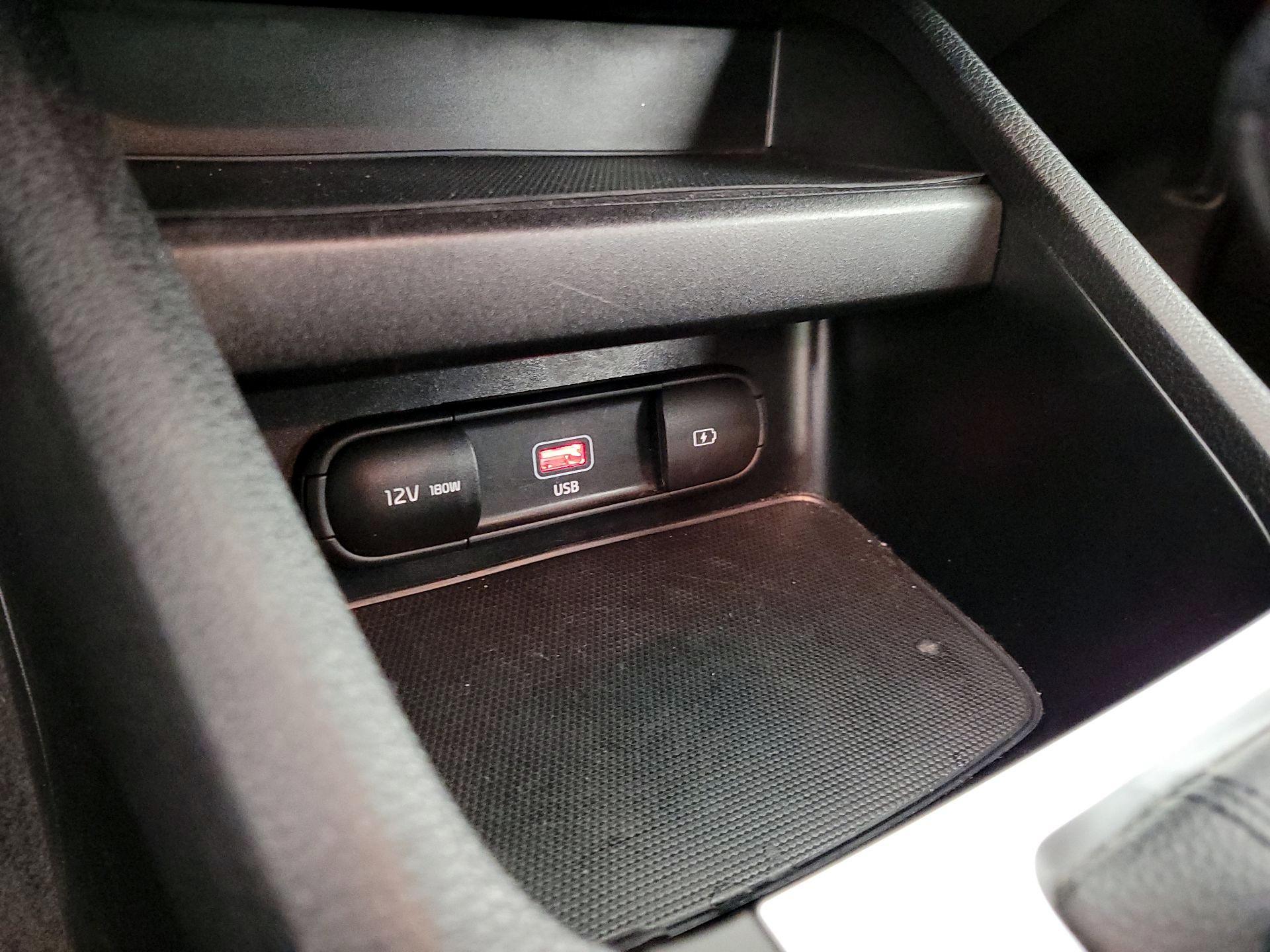 Thumbnail: 2024 Kia Forte - 18