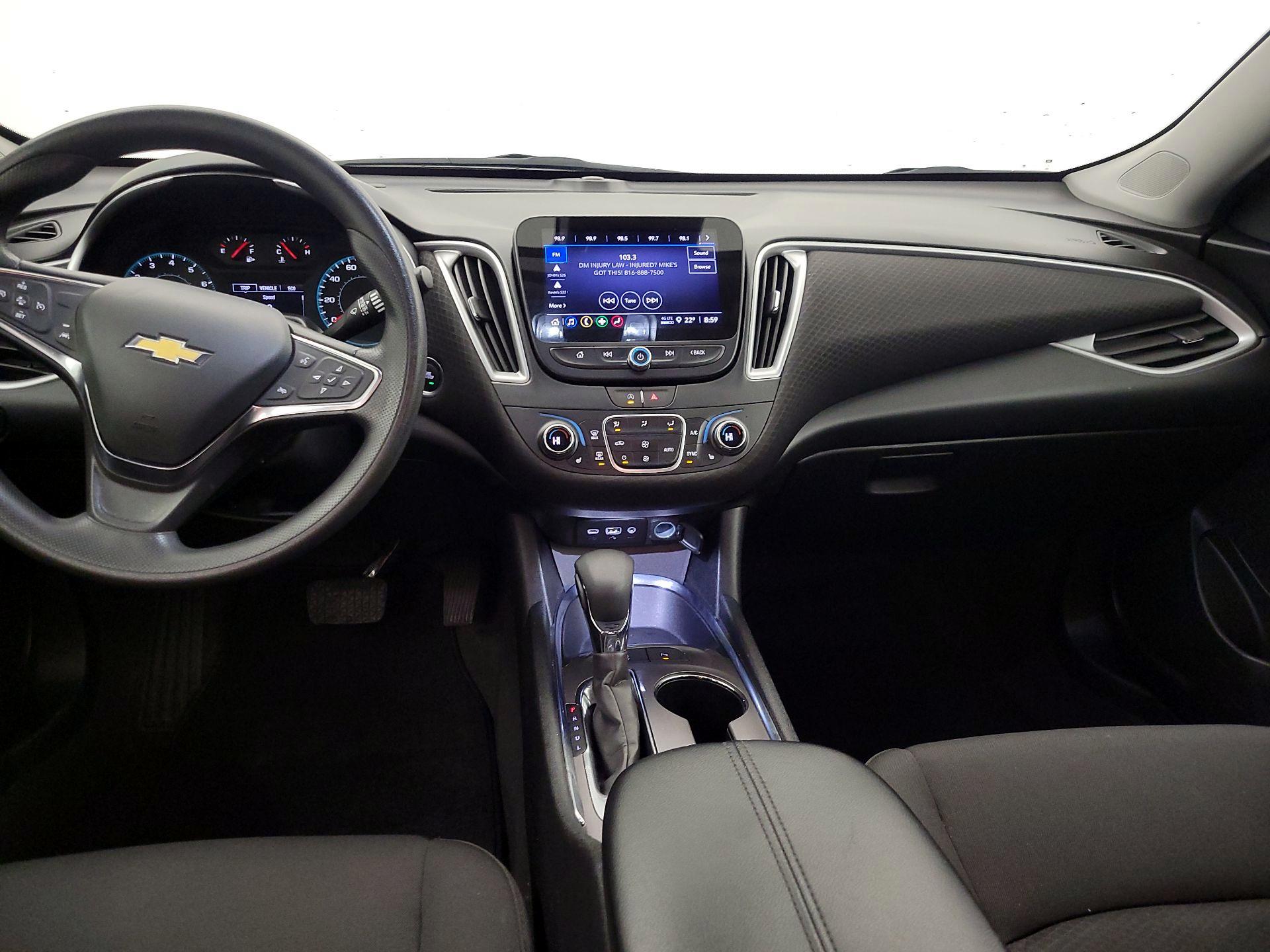 Thumbnail: 2024 Chevrolet Malibu - 9