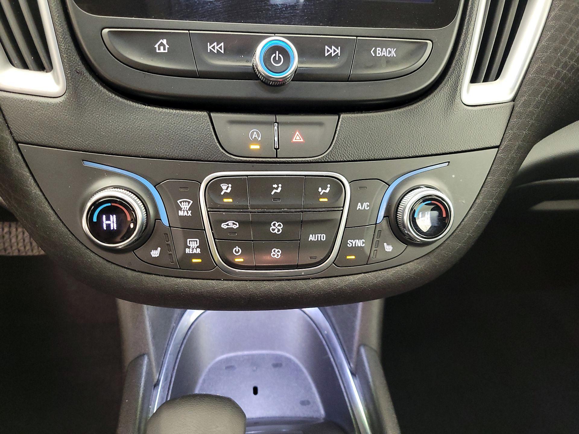 Thumbnail: 2024 Chevrolet Malibu - 16