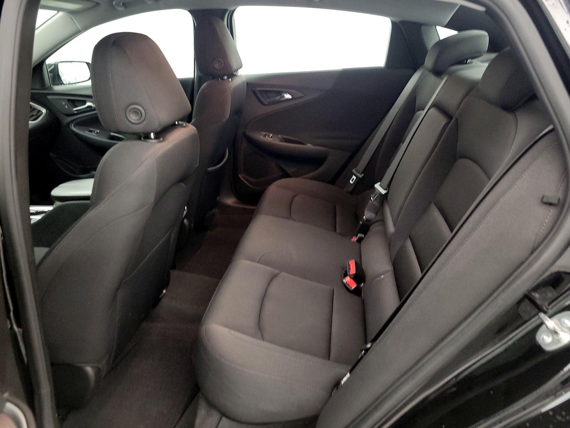 Thumbnail: 2024 Chevrolet Malibu - 19