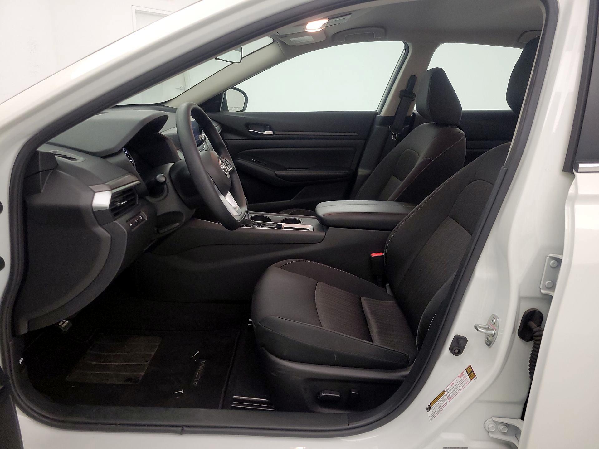 Thumbnail: 2025 Nissan Altima - 11