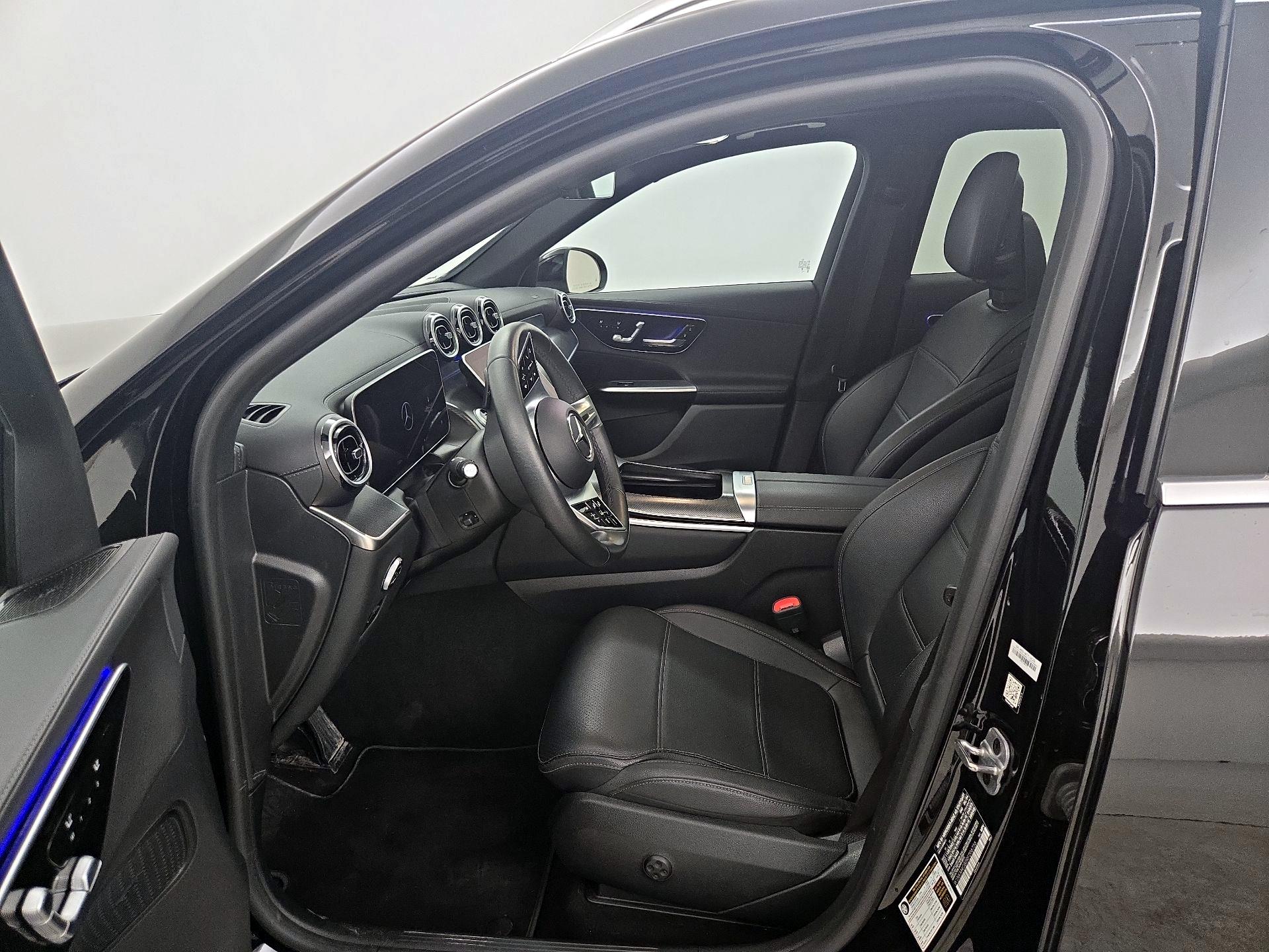 Thumbnail: 2024 Mercedes-Benz GLC - 11