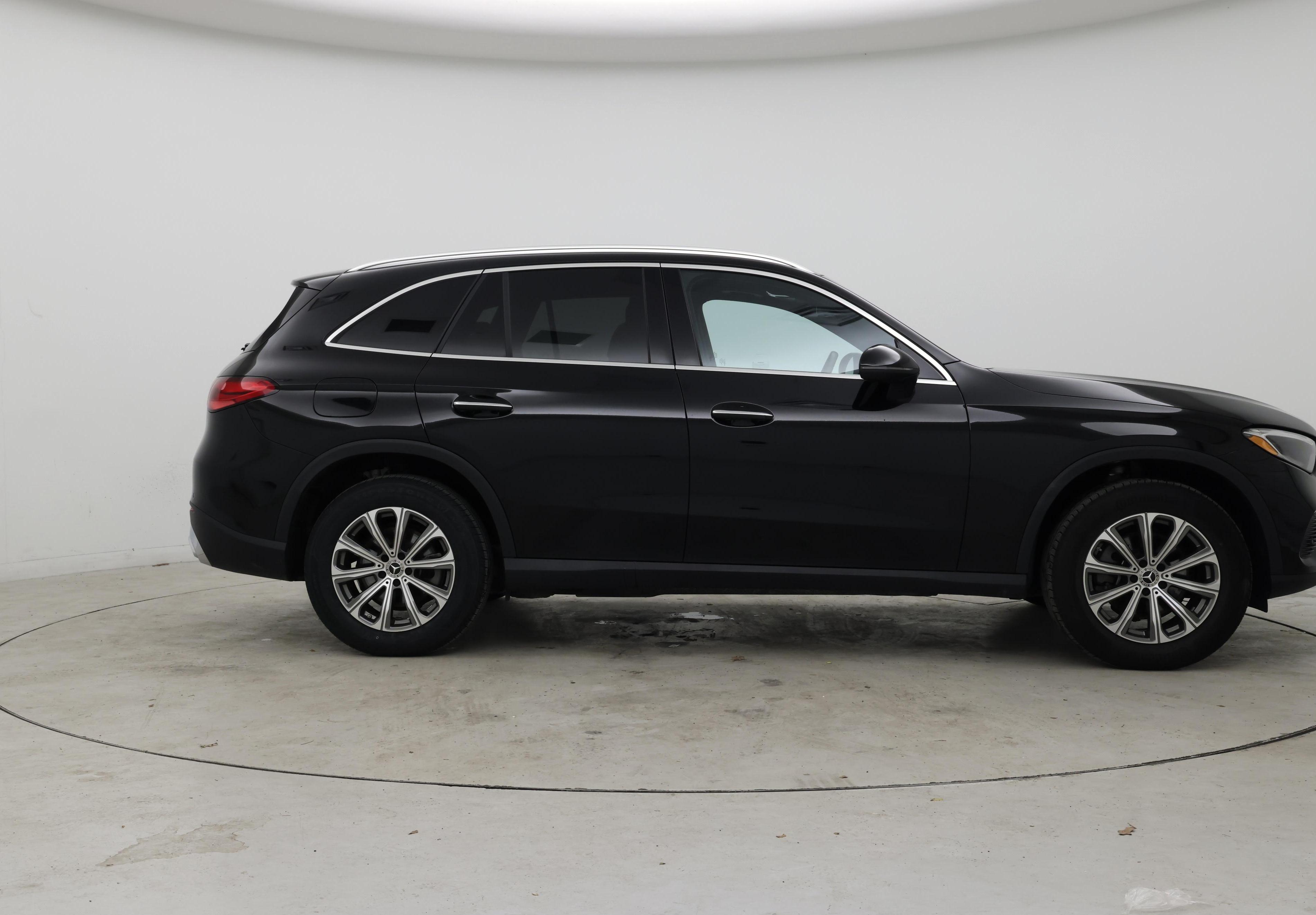 Thumbnail: 2024 Mercedes-Benz GLC - 7