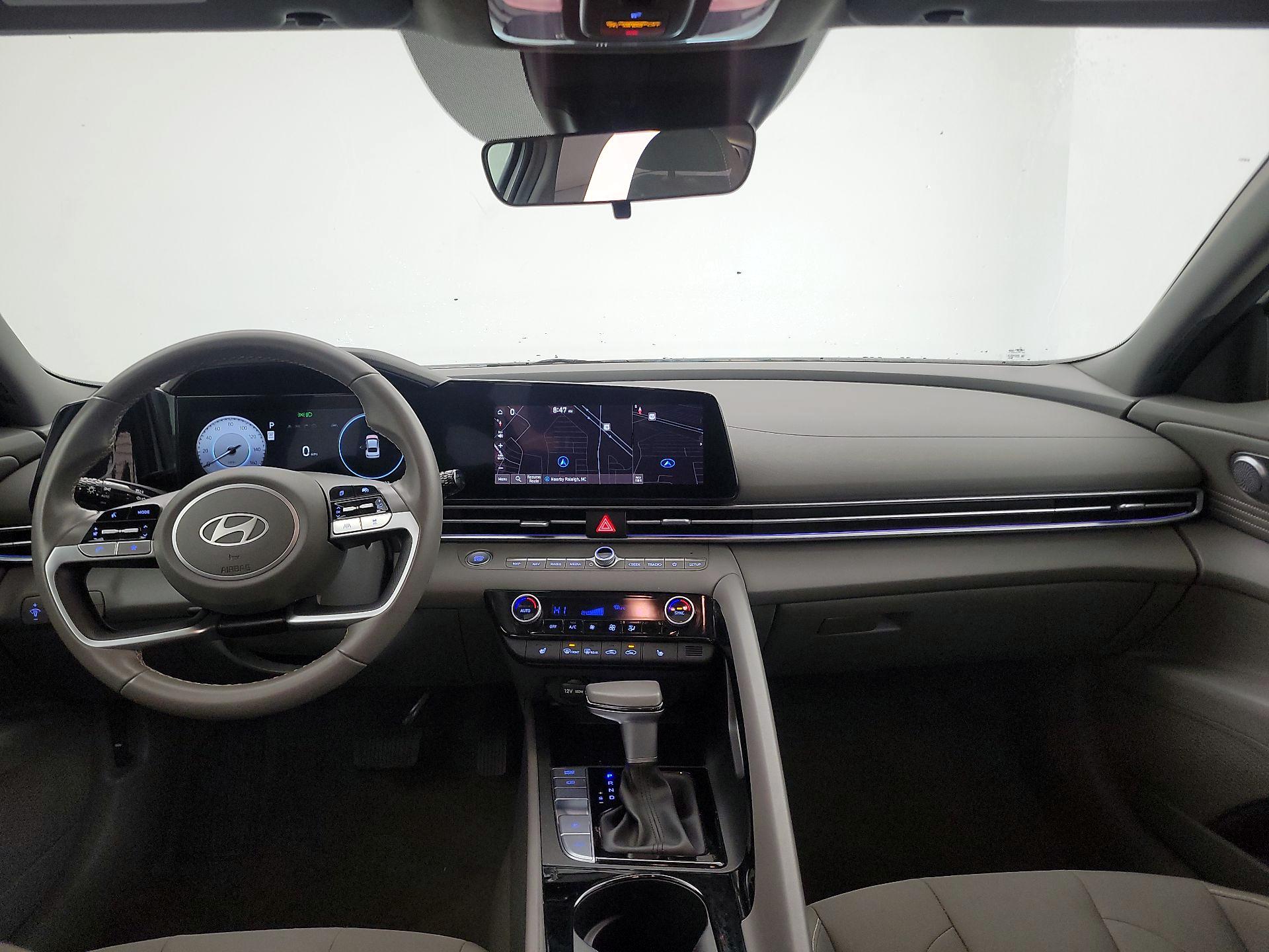 Thumbnail: 2025 Hyundai Elantra - 9