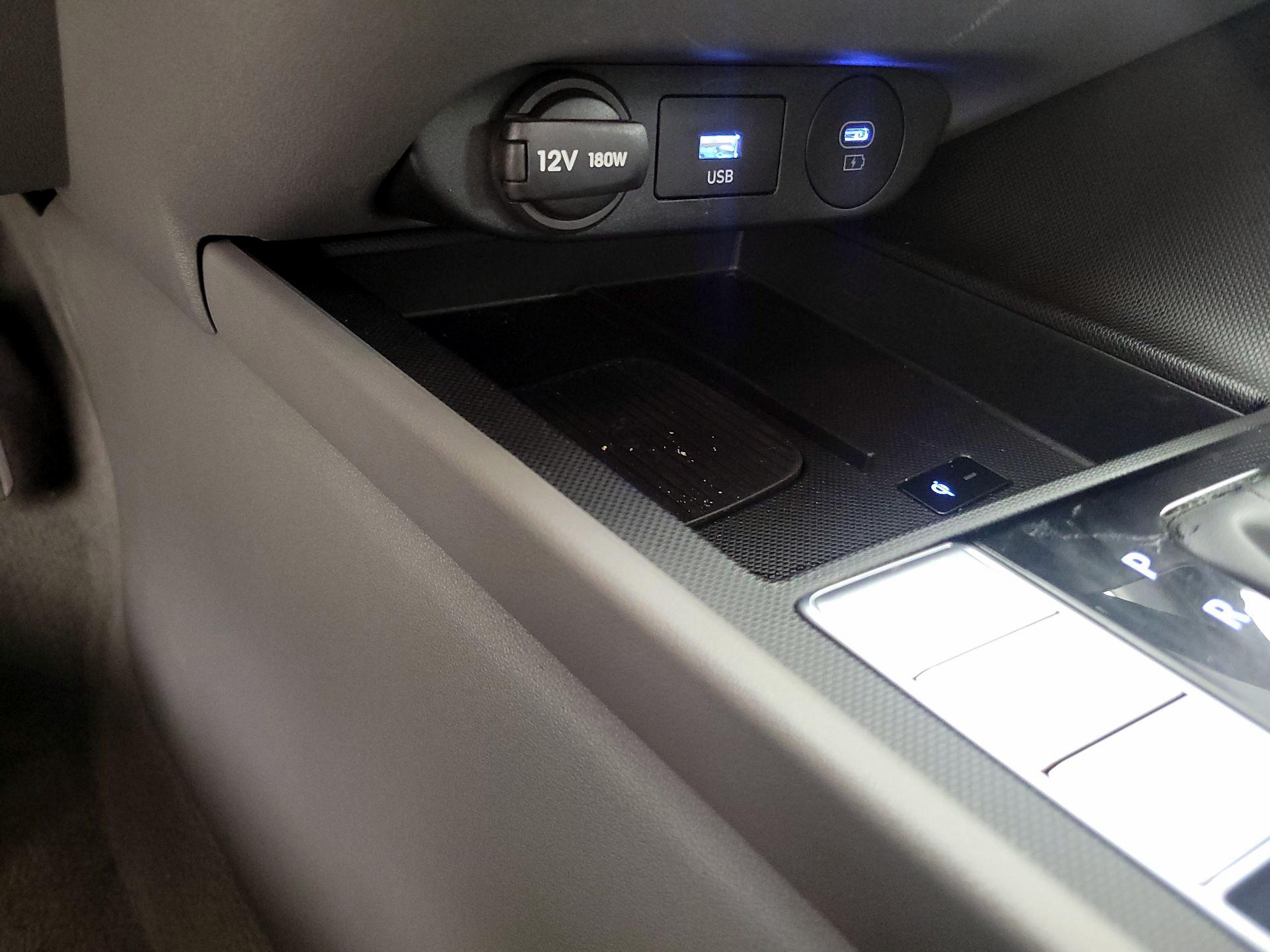 Thumbnail: 2025 Hyundai Elantra - 19