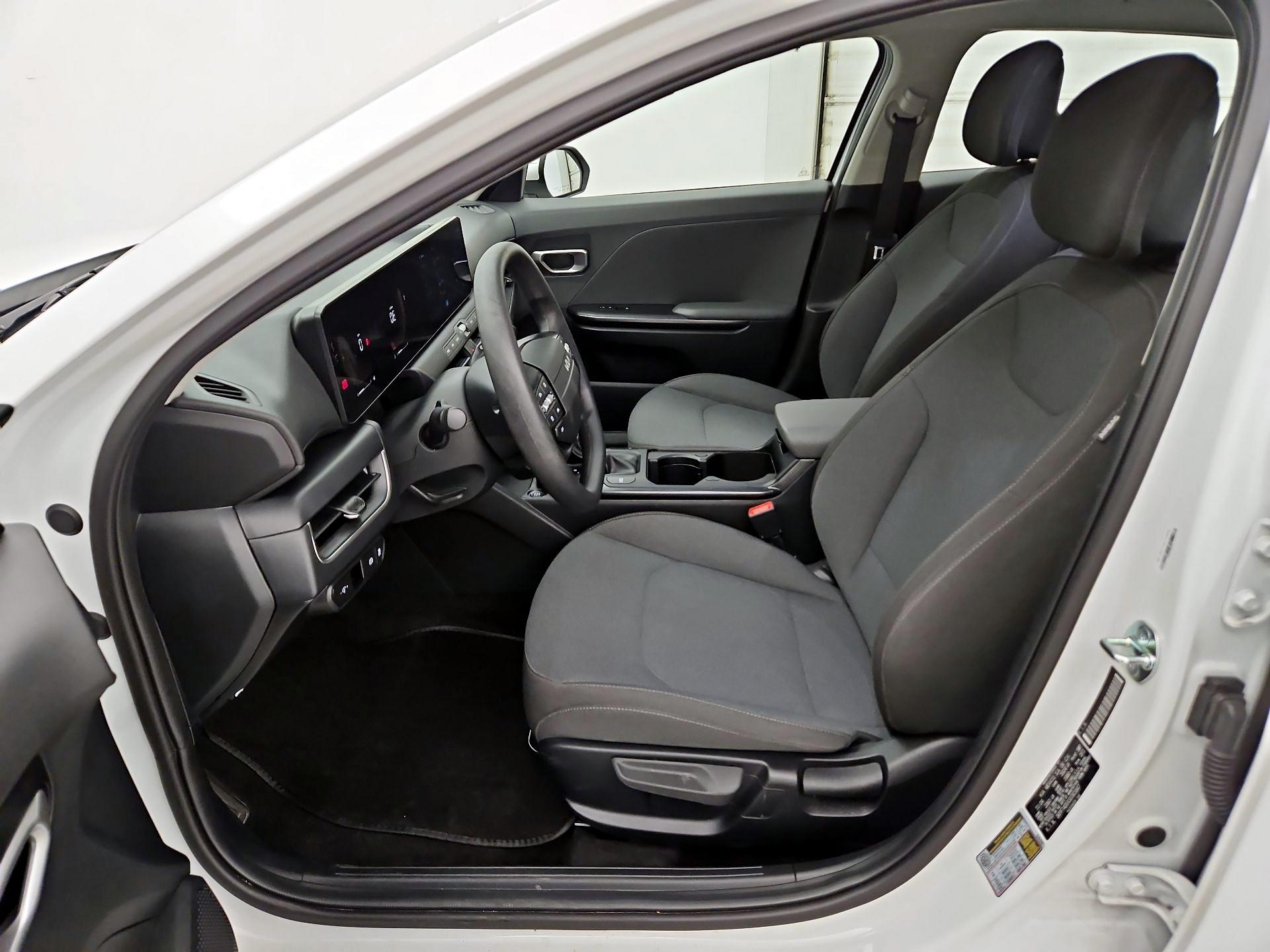 Thumbnail: 2025 Kia K4 - 11