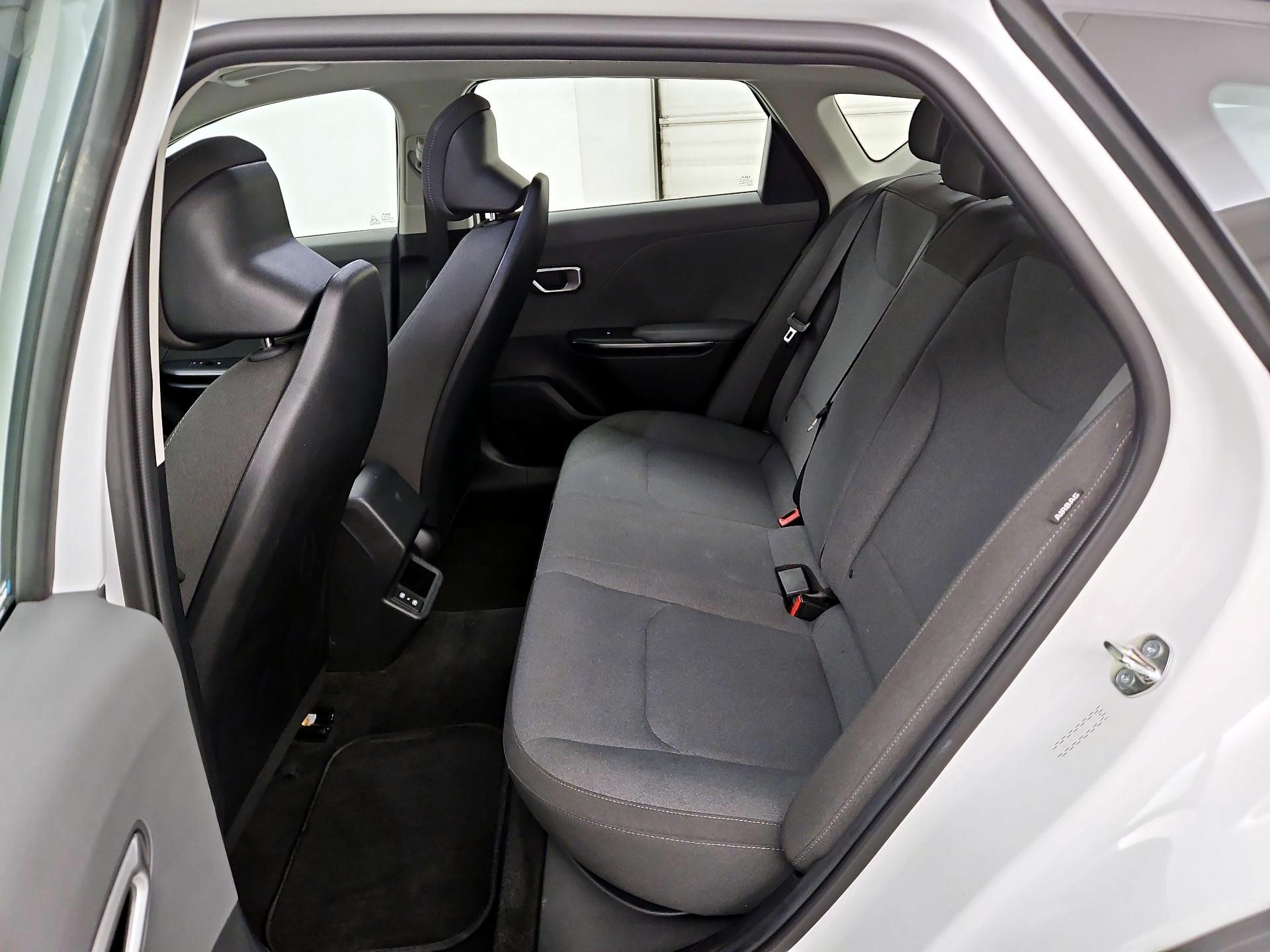 Thumbnail: 2025 Kia K4 - 19