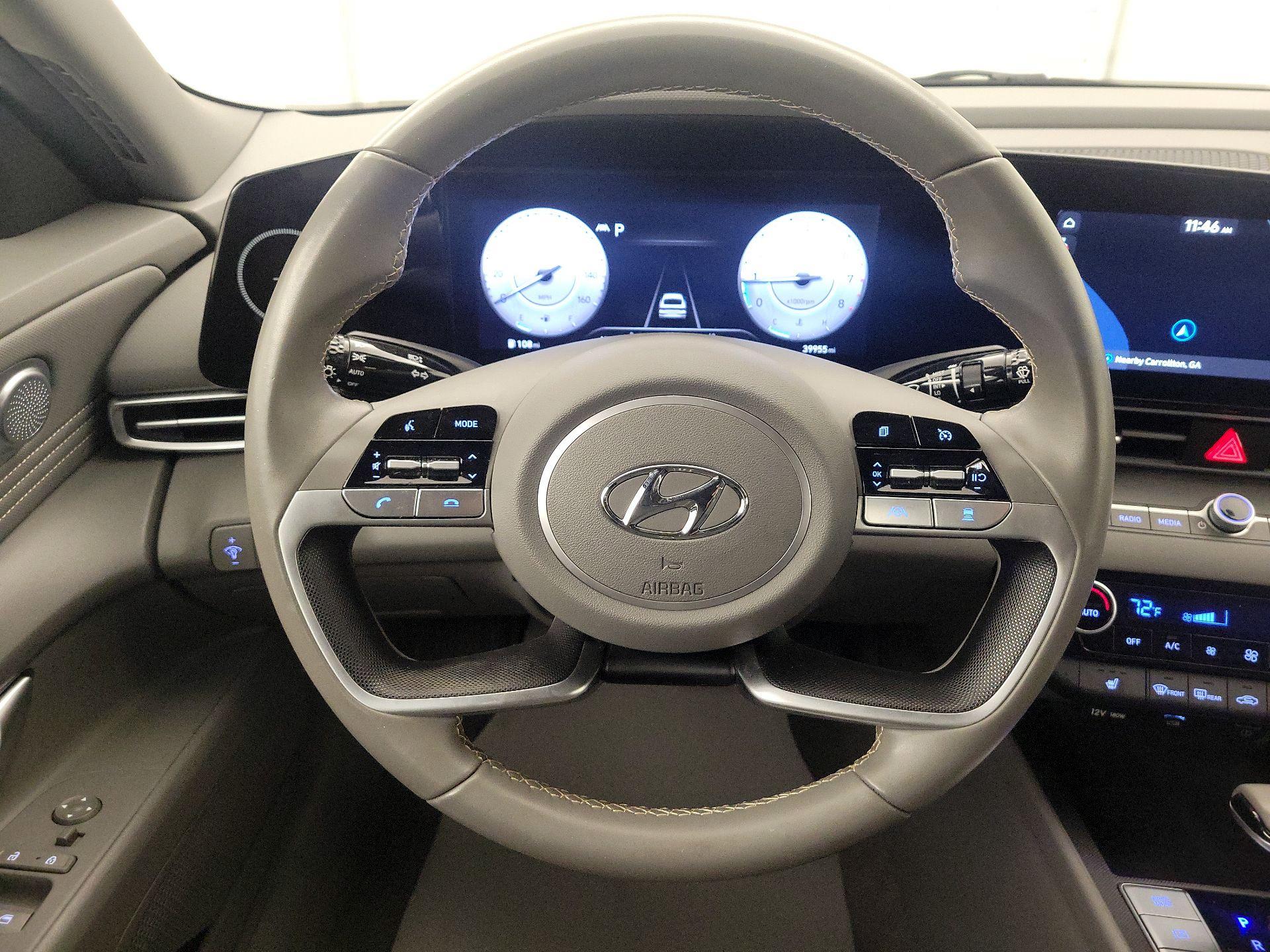 Thumbnail: 2023 Hyundai Elantra - 10