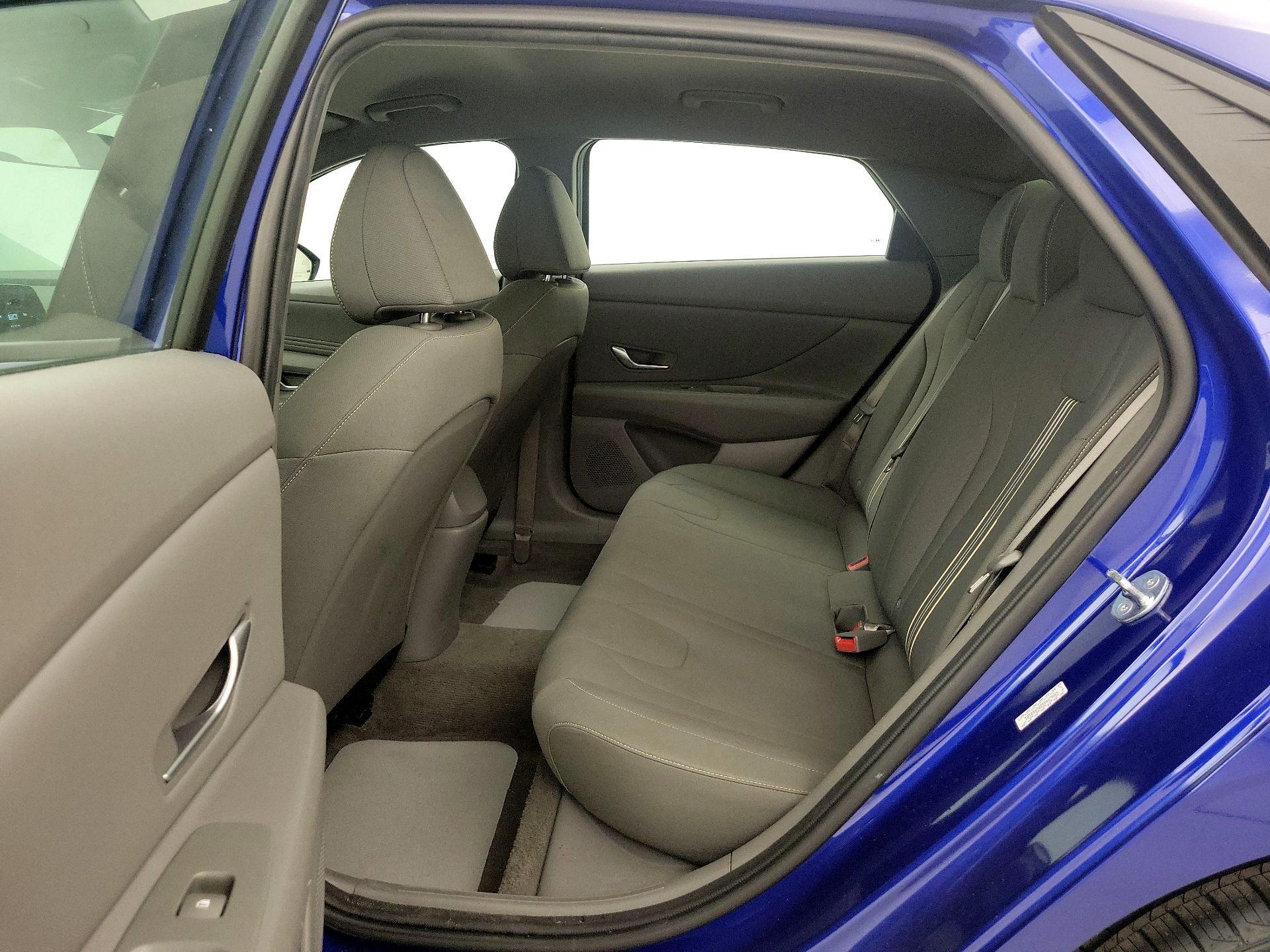 Thumbnail: 2023 Hyundai Elantra - 20