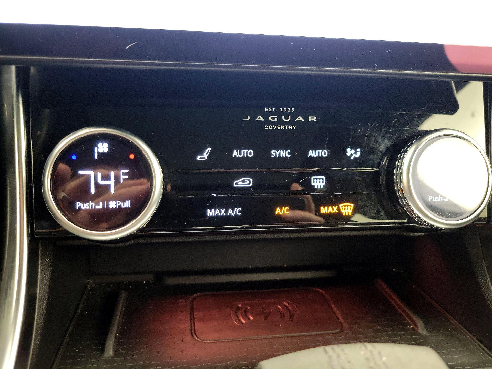 Thumbnail: 2022 Jaguar XF - 17