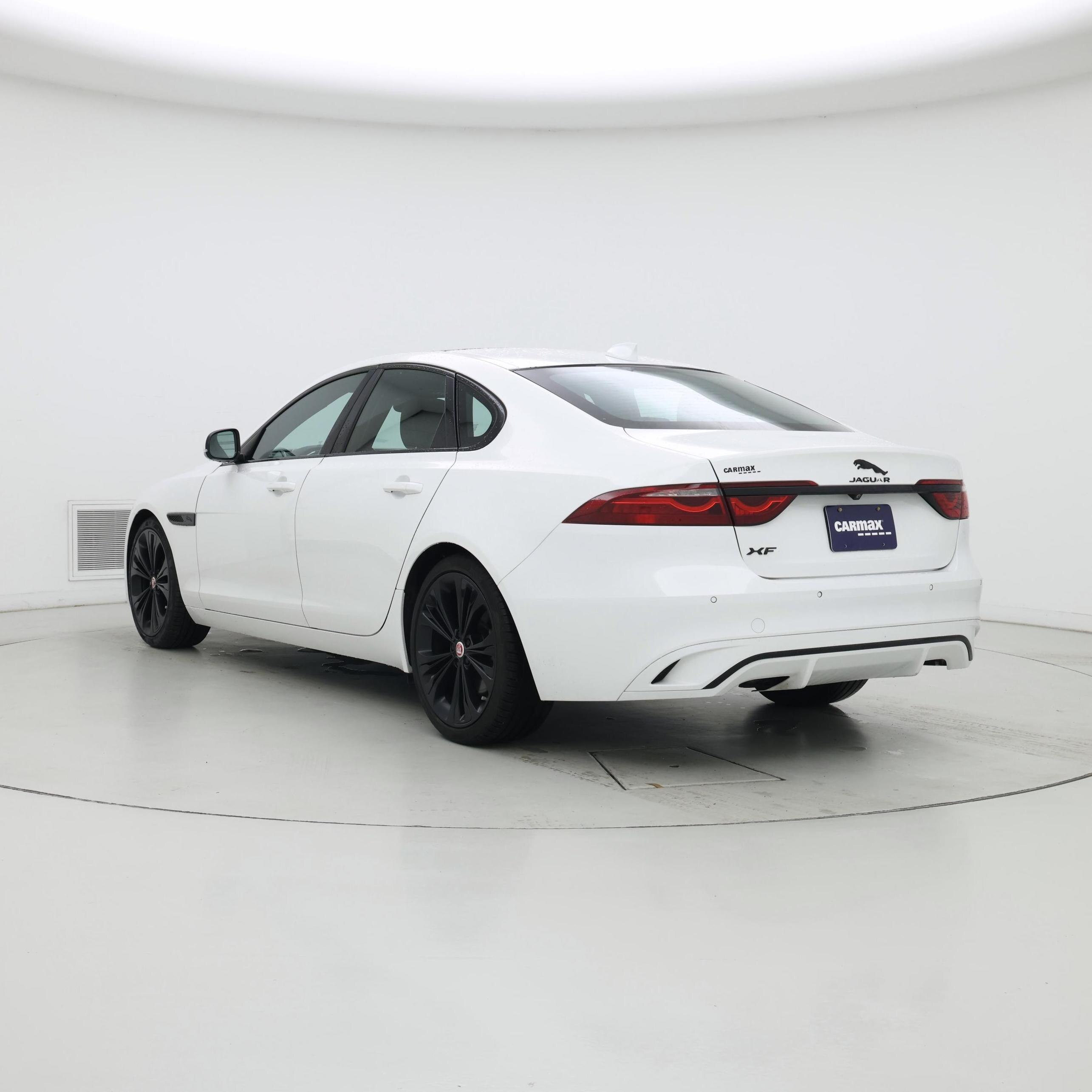 Thumbnail: 2022 Jaguar XF - 2