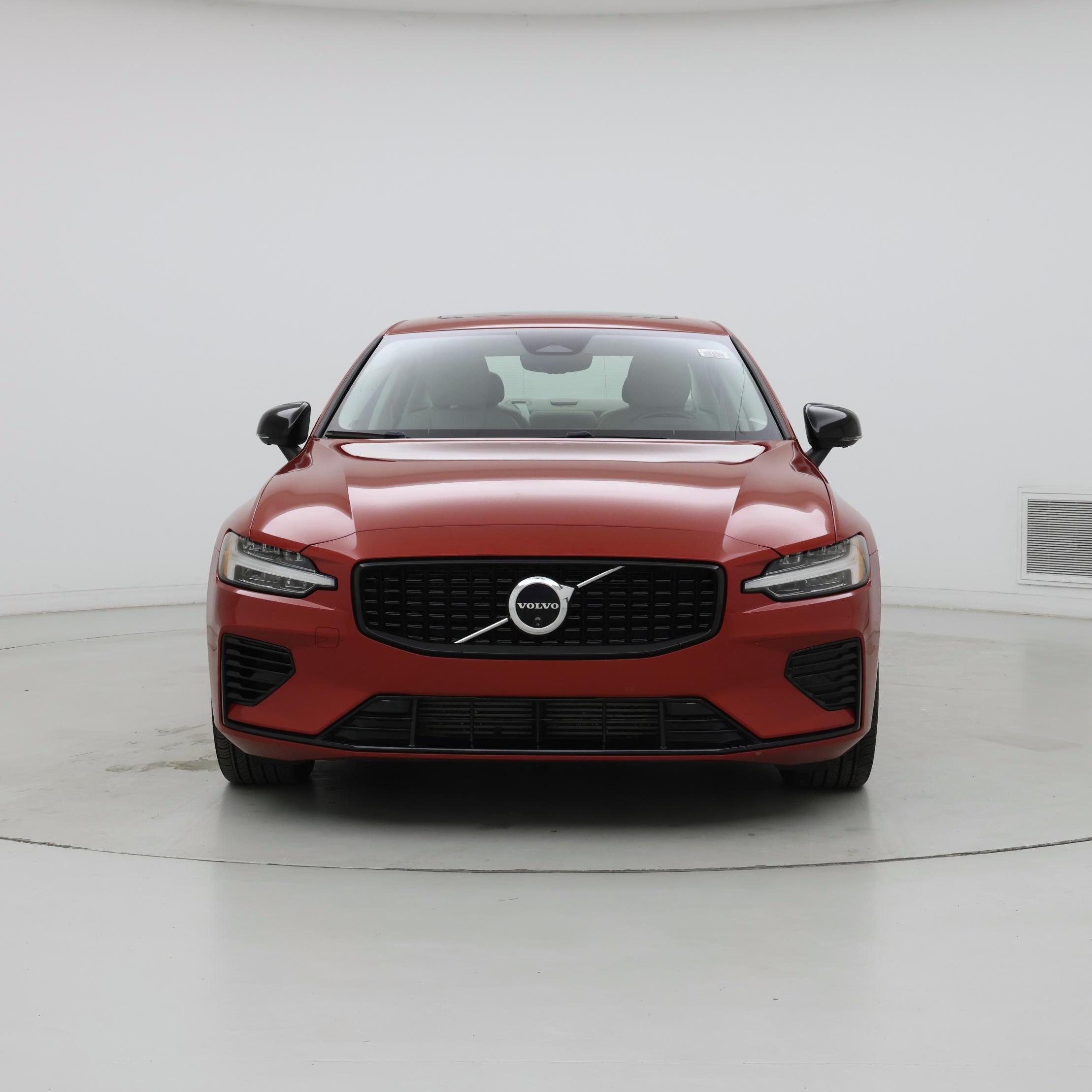 Thumbnail: 2023 Volvo S60 - 5