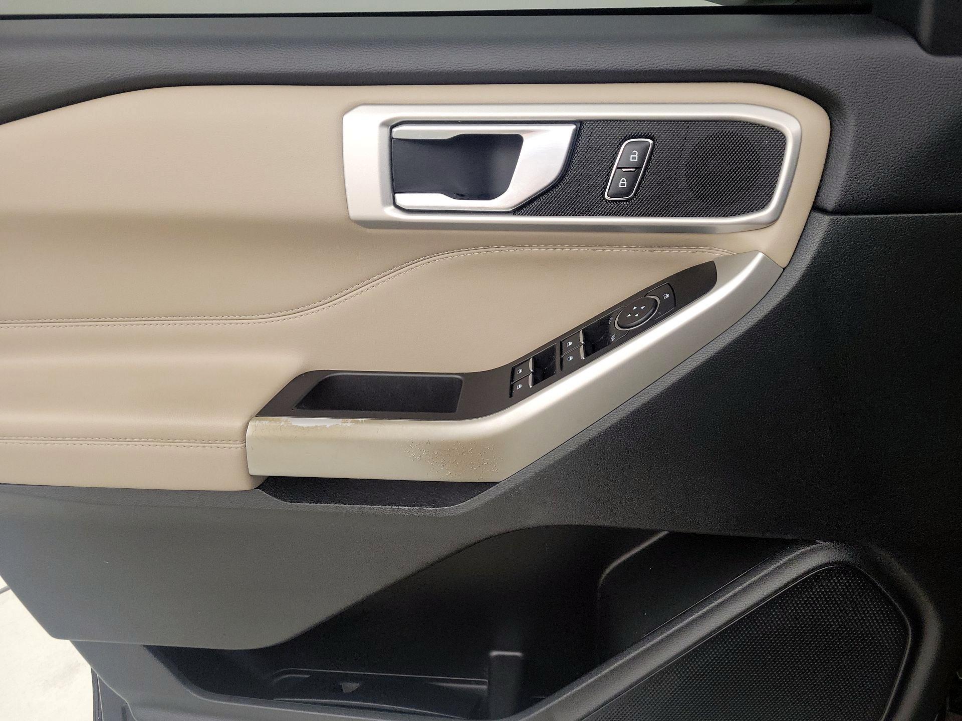 Thumbnail: 2022 Ford Explorer - 12