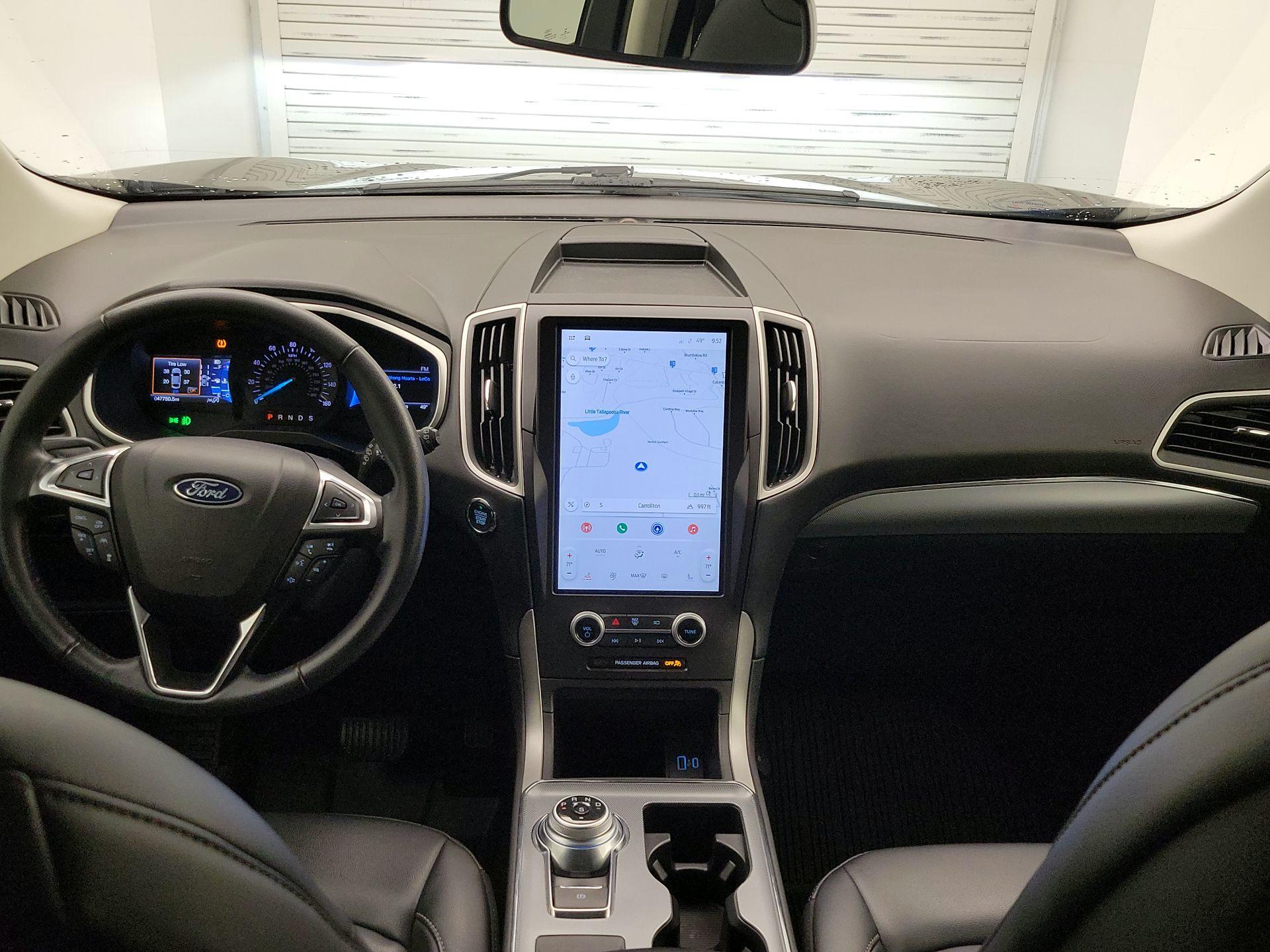 Thumbnail: 2021 Ford Edge - 9