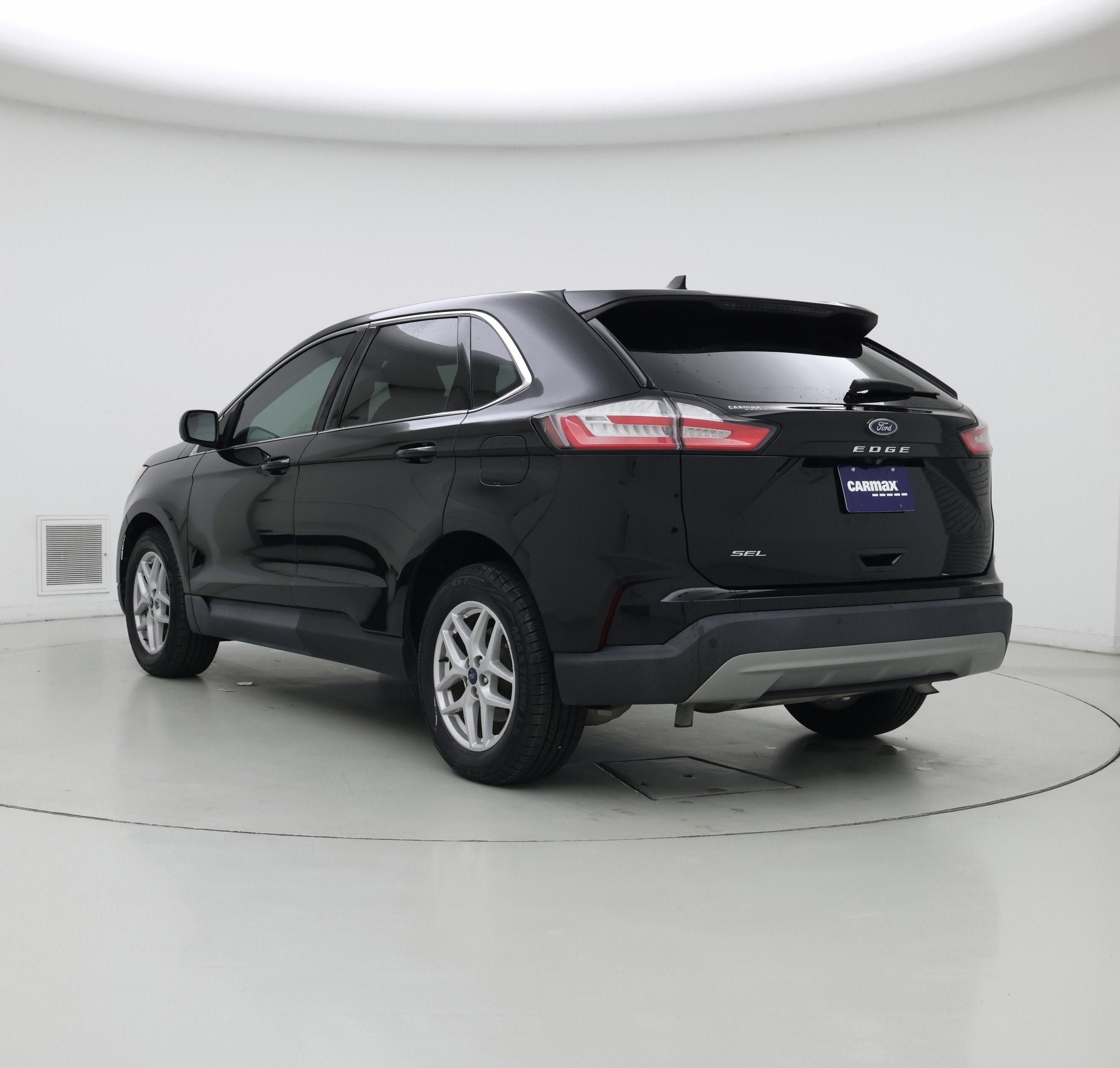 Thumbnail: 2021 Ford Edge - 2