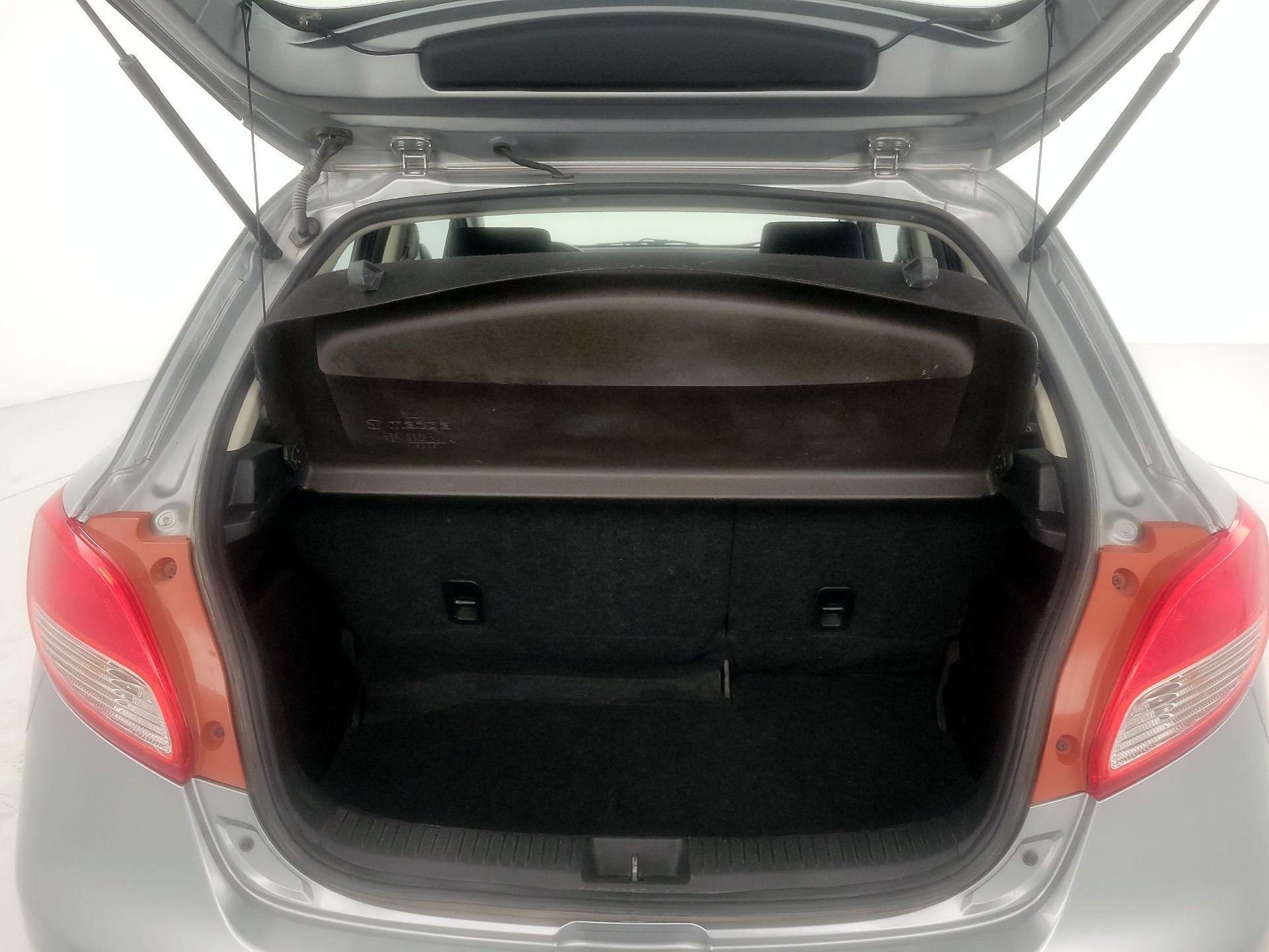 Thumbnail: 2014 Mazda Mazda2 - 19