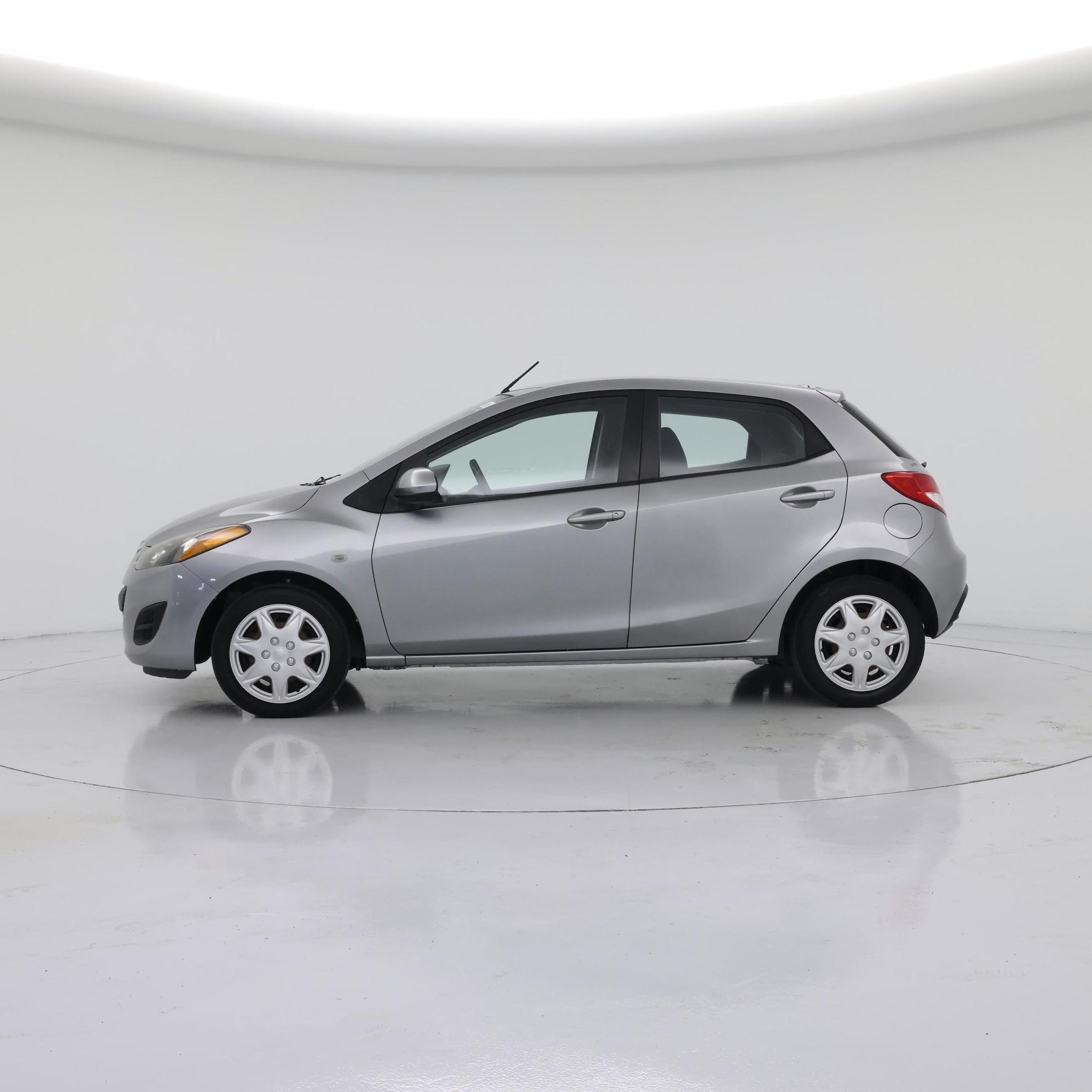 Thumbnail: 2014 Mazda Mazda2 - 3