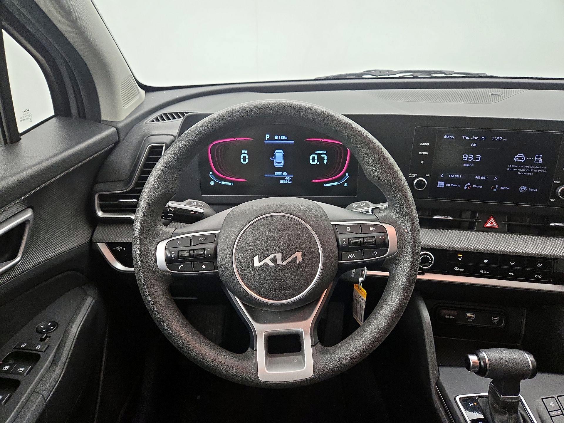 Thumbnail: 2023 Kia Sportage - 10