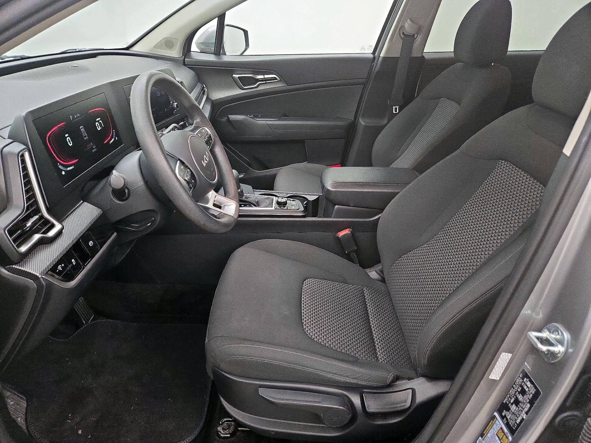 Thumbnail: 2023 Kia Sportage - 11