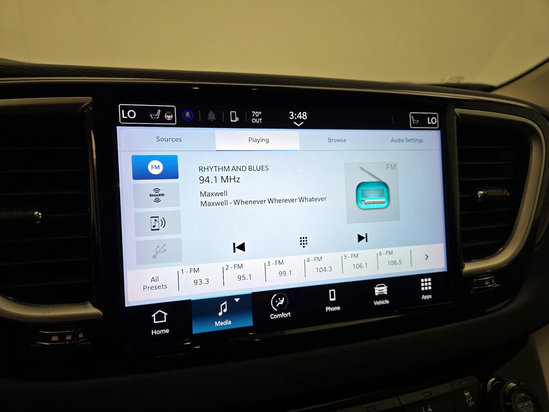 Thumbnail: 2024 Chrysler Pacifica - 15