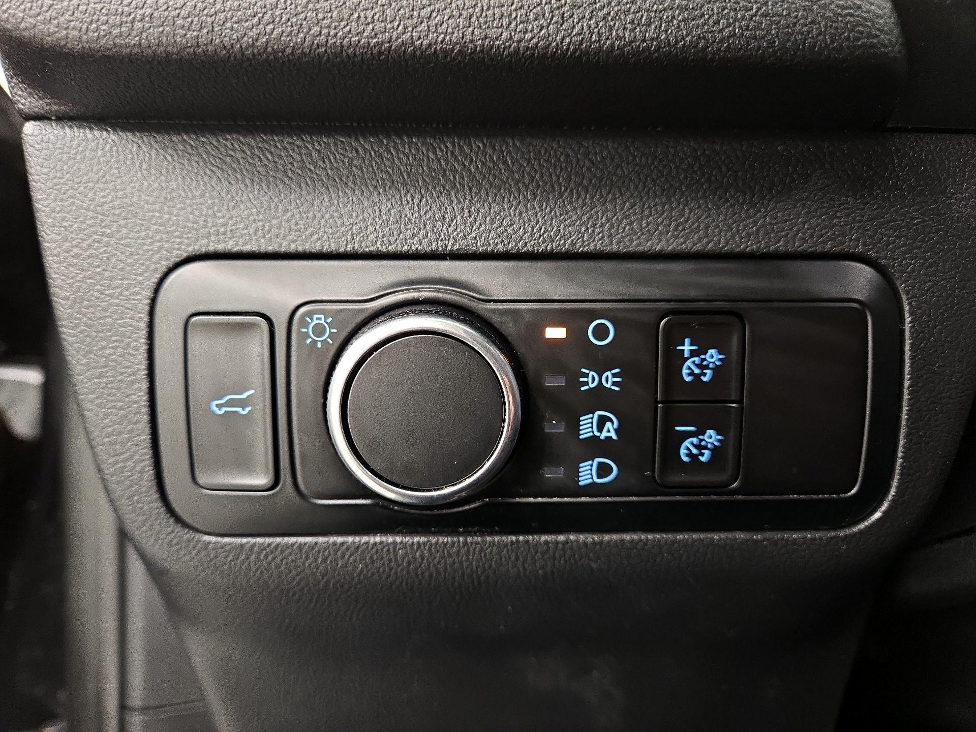 Thumbnail: 2023 Ford Escape - 13