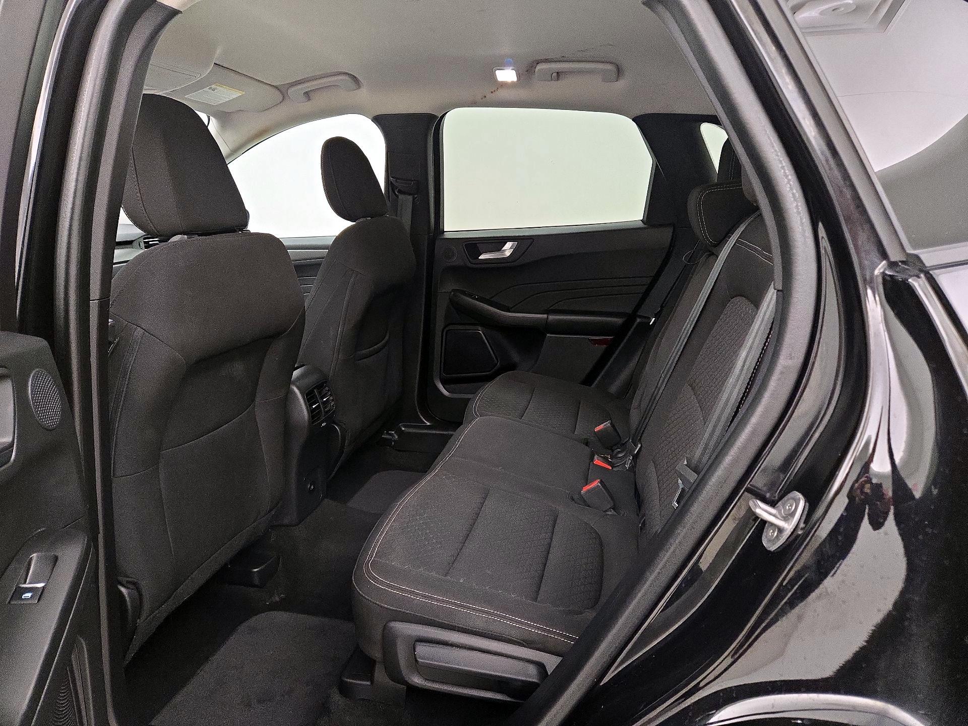 Thumbnail: 2023 Ford Escape - 20