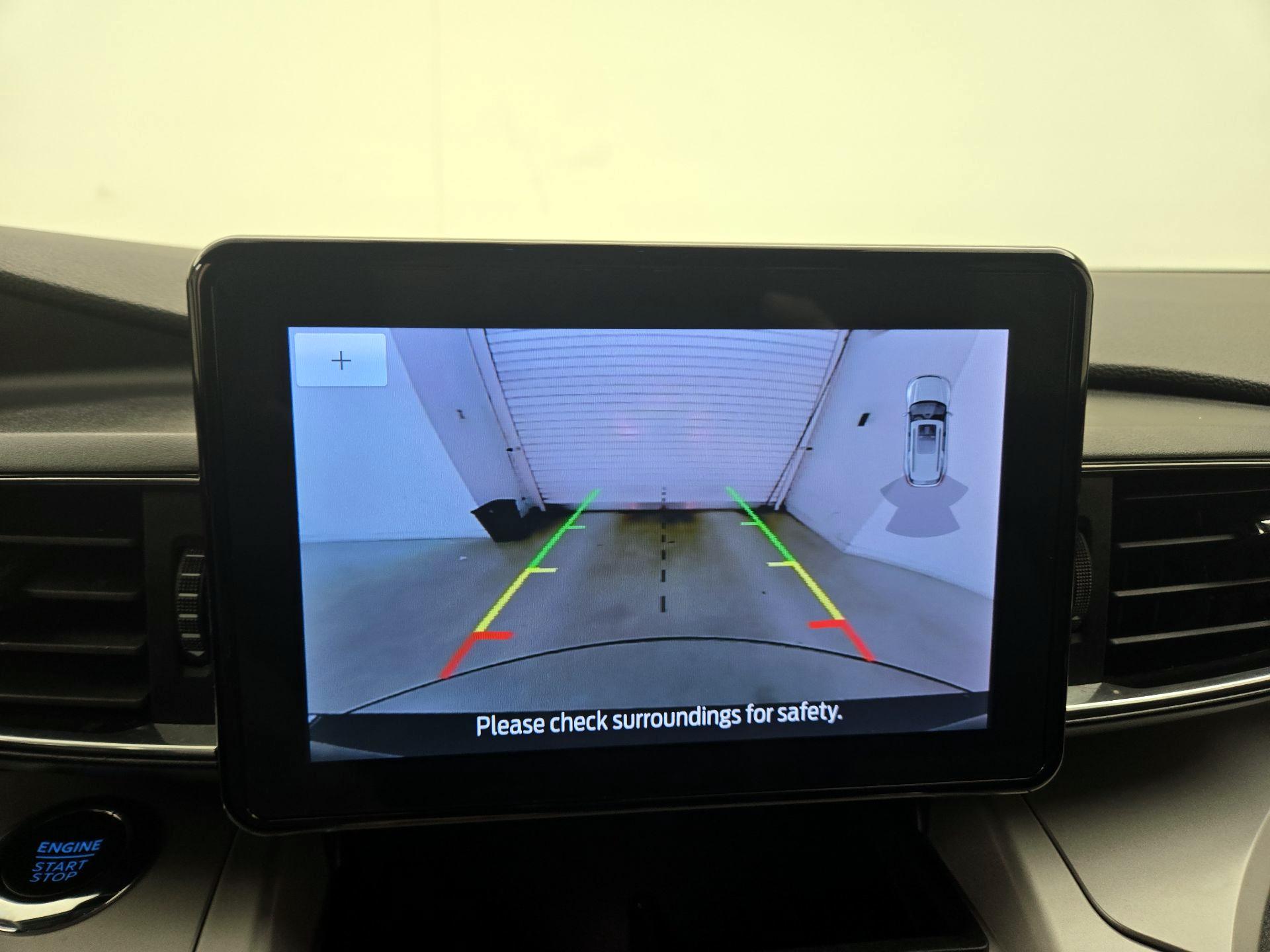 Thumbnail: 2023 Ford Explorer - 14