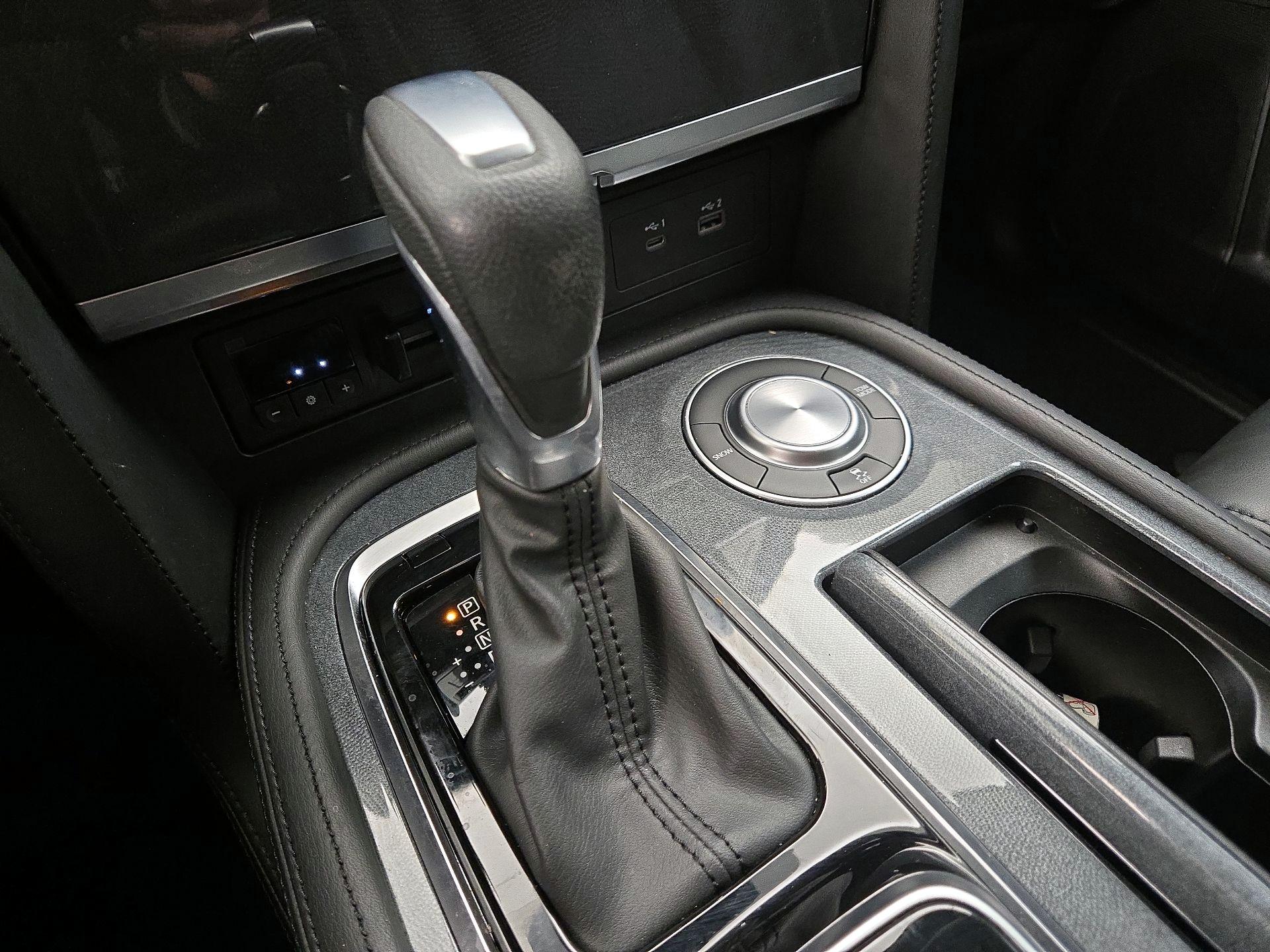 Thumbnail: 2022 Nissan Armada - 18