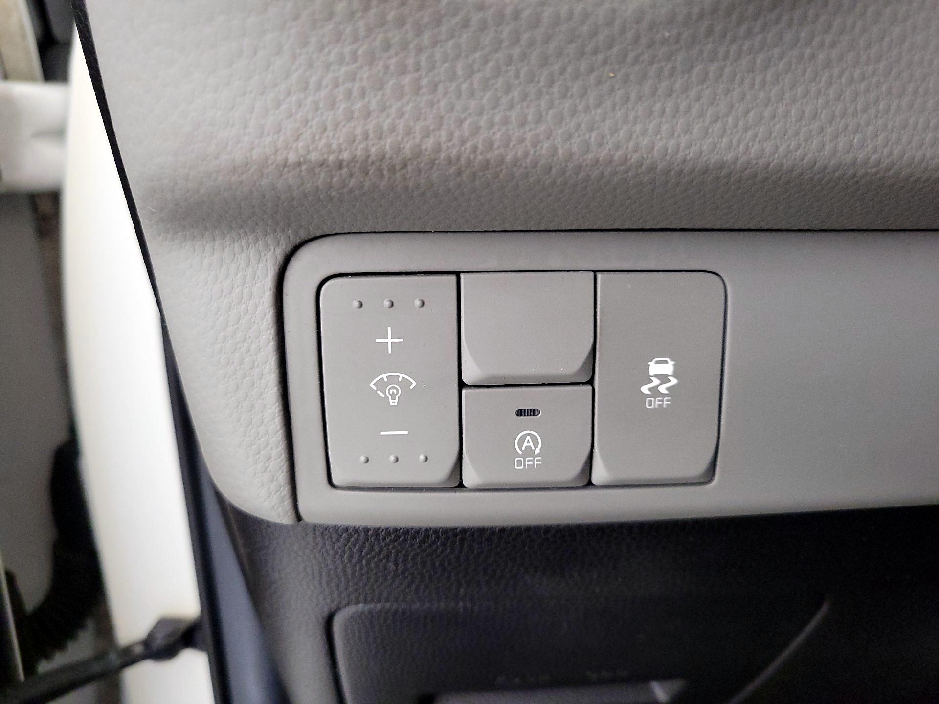 Thumbnail: 2016 Kia Soul - 13