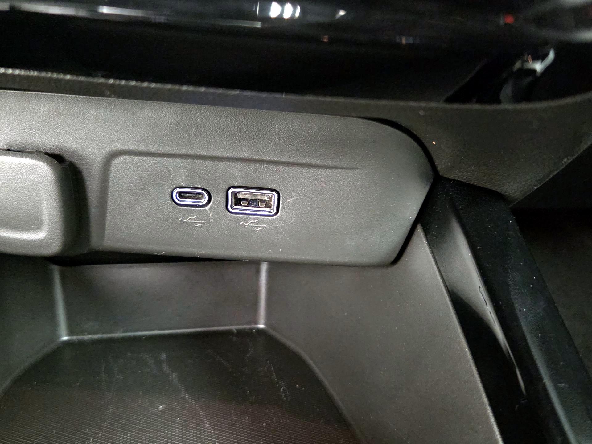 Thumbnail: 2025 Chevrolet Trax - 18