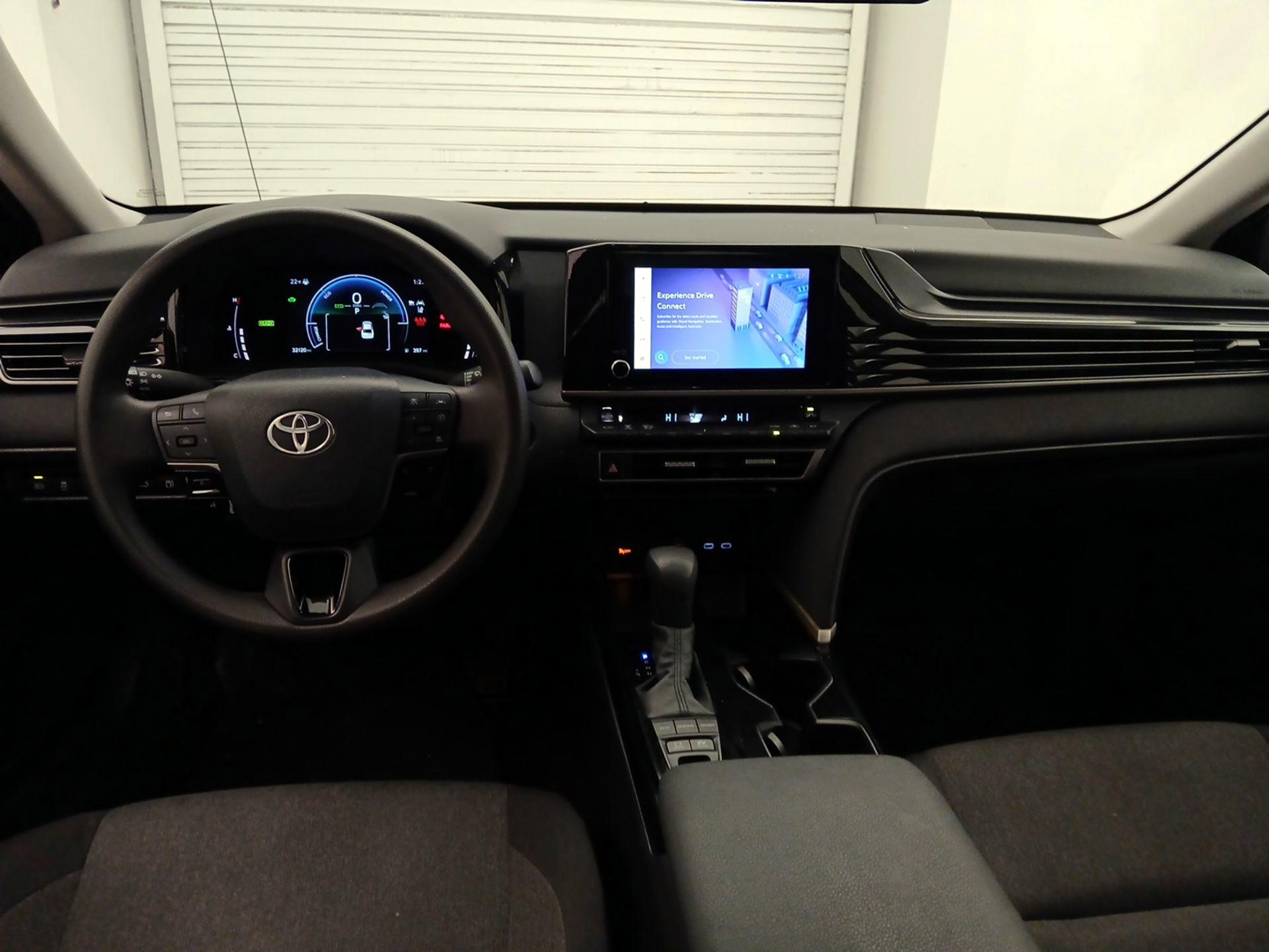 Thumbnail: 2025 Toyota Camry - 9